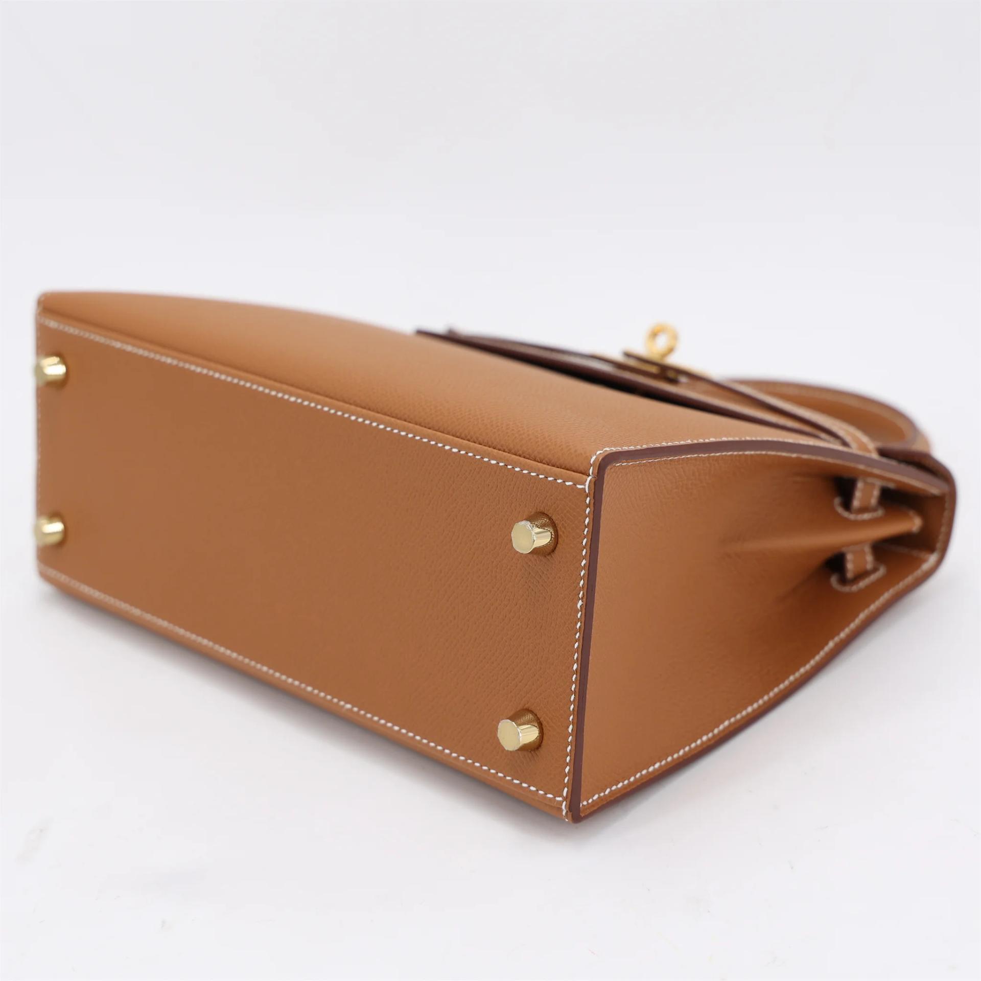Unused ( Rank NS ) HERMÈS Kelly 25 Sellier Gold (37) Epsom Gold hardware G (2026) - 5