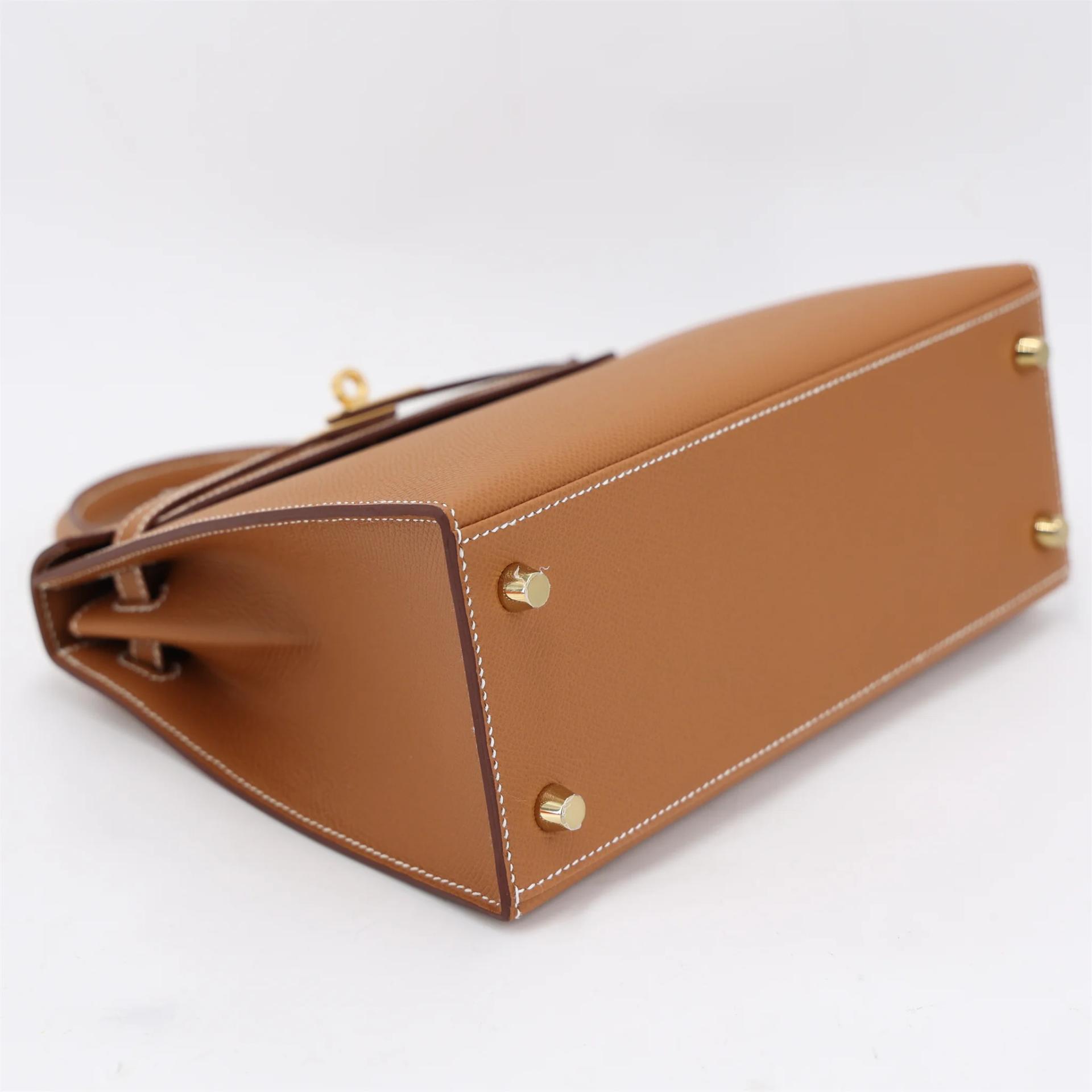 Unused ( Rank NS ) HERMÈS Kelly 25 Sellier Gold (37) Epsom Gold hardware G (2026) - 4