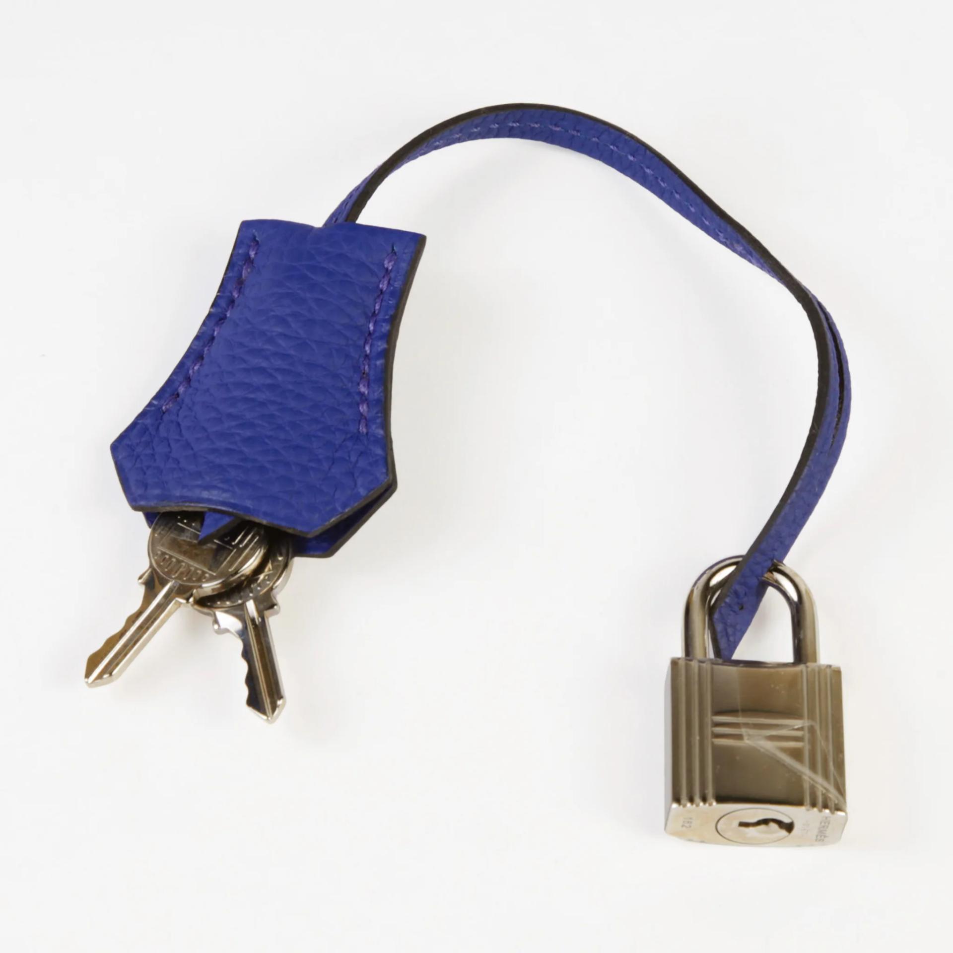 Very Good ( Rank A) HERMÈS Birkin 25 Bleu Electrique (7T) Togo Palladium hardware C (2018) - 14