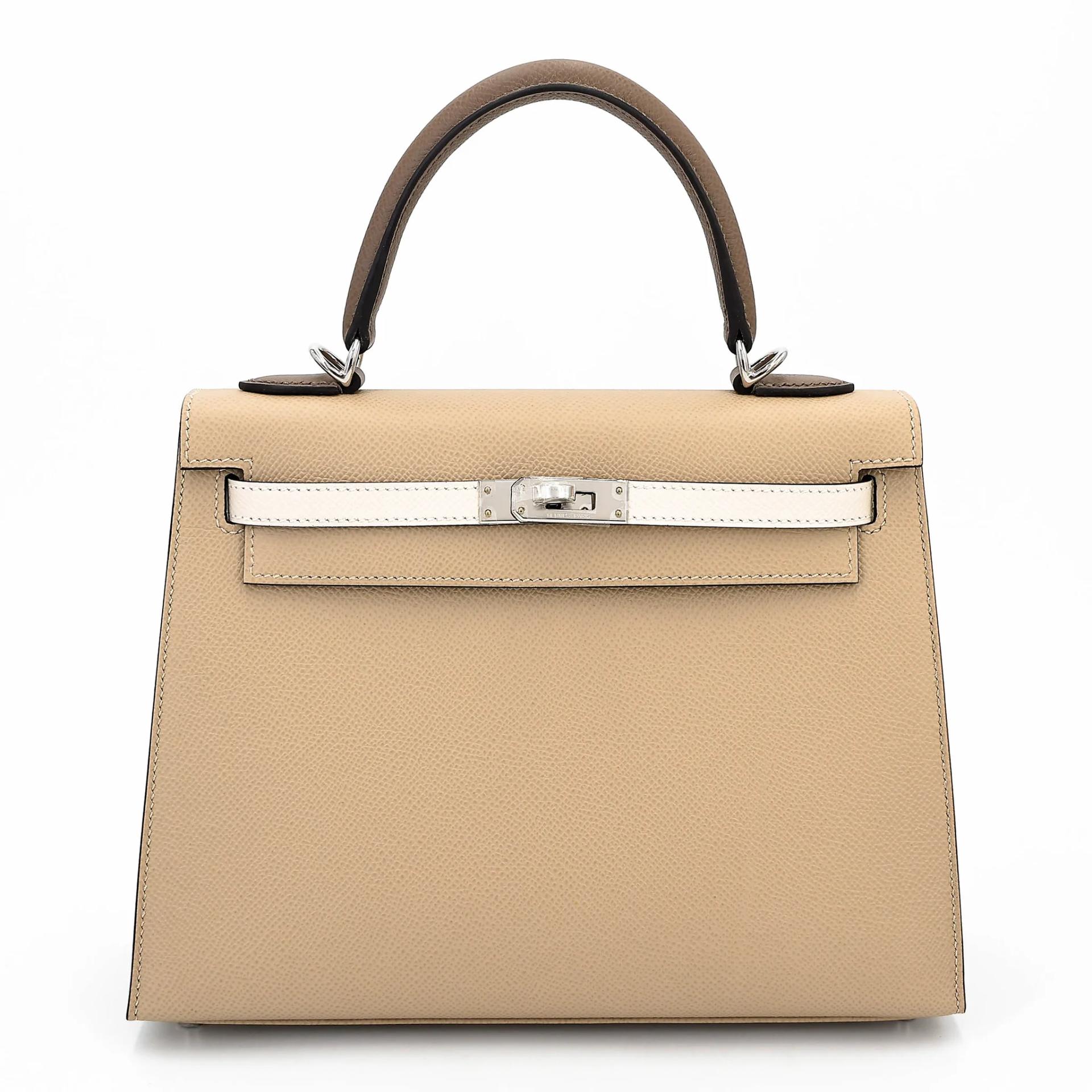 Kelly 25 Sellier Trench (S2) Craie (10) Etoupe (18)