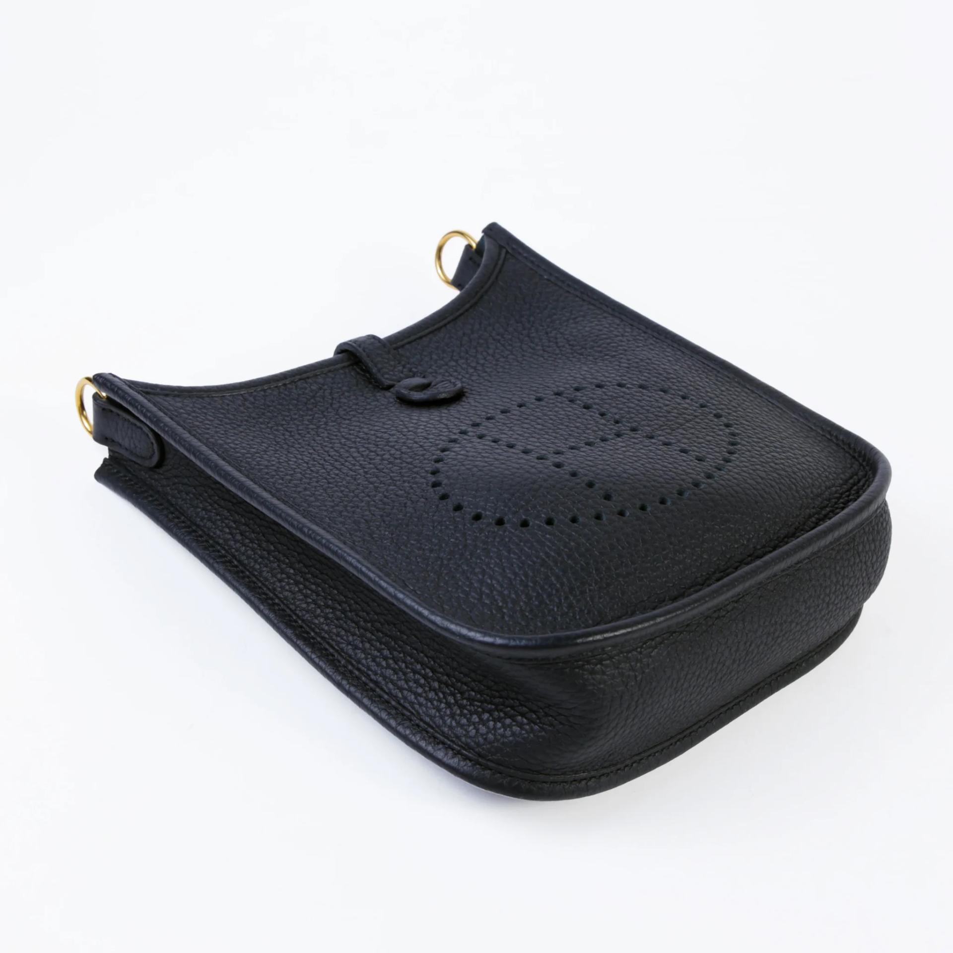 ランク A HERMÈS エルメス エブリンTPM バンドリエール112cm ブラック (89) トリヨン ゴールド金具 W刻印 (2024) - 3