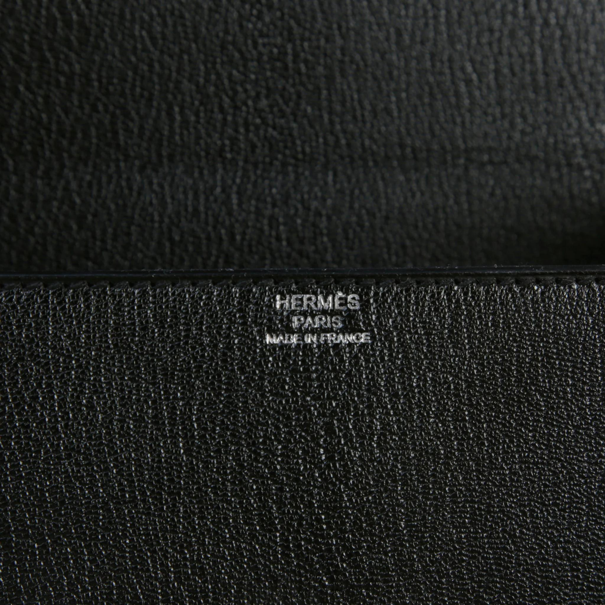 Very Good ( Rank A) HERMÈS Cinhetic Box Black (89) Chevre Palladium hardware - 10
