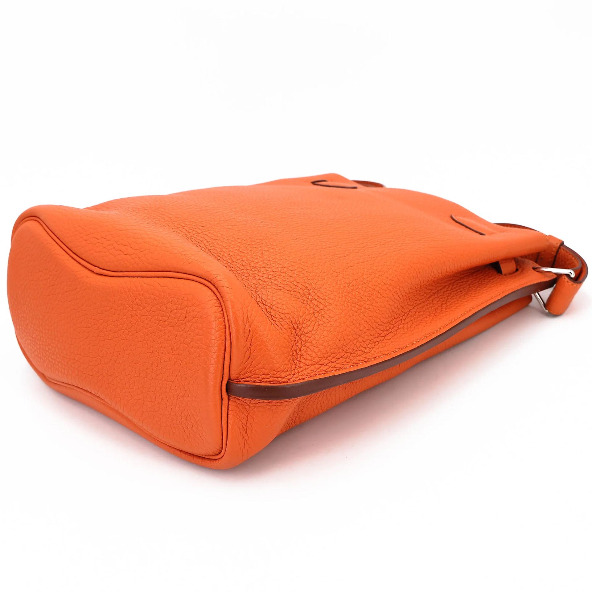 Very Good ( Rank A) HERMÈS So Kelly 22 Orange (93) Togo Palladium hardware Square O (2011) - 11