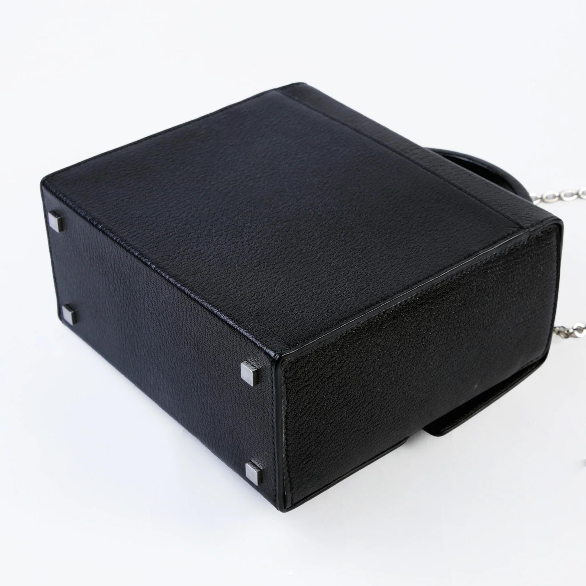 Very Good ( Rank A) HERMÈS Cinhetic Box Black (89) Chevre Palladium hardware - 8