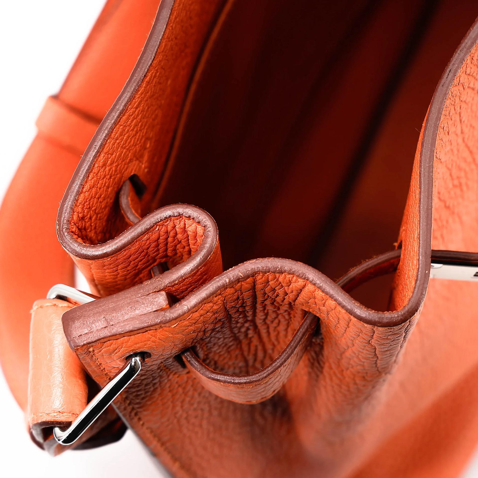 Very Good ( Rank A) HERMÈS So Kelly 22 Orange (93) Togo Palladium hardware Square O (2011) - 28