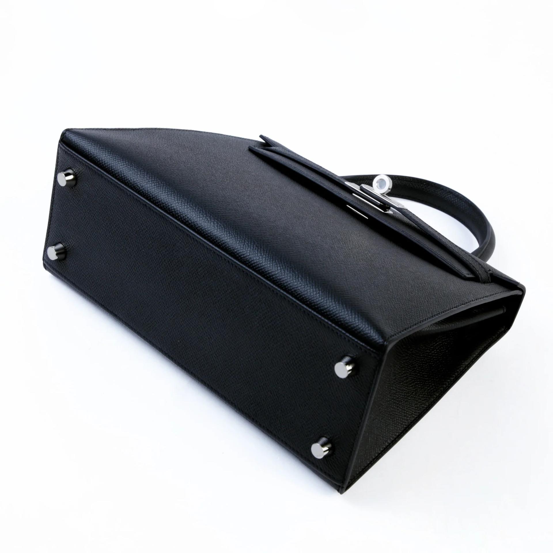 Brand New ( Rank N ) HERMÈS Kelly 25 Sellier Noir (89) Epsom Palladium hardware G (2026) - 5