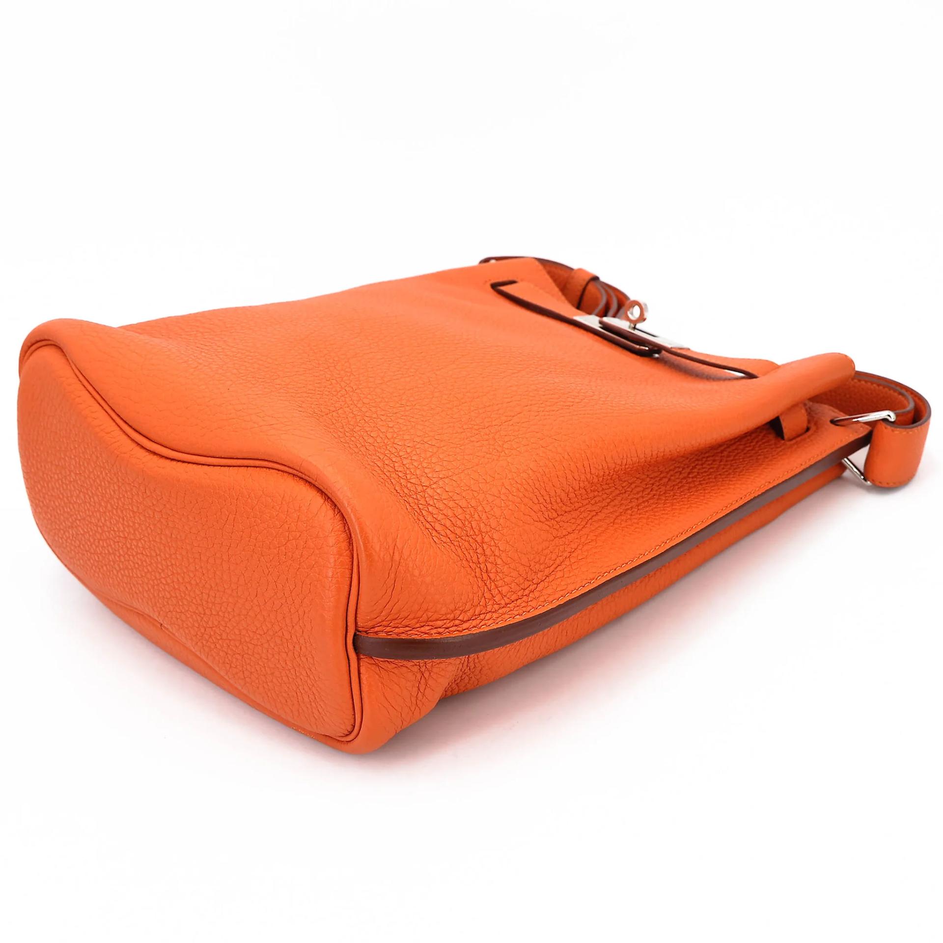 Very Good ( Rank A) HERMÈS So Kelly 22 Orange (93) Togo Palladium hardware Square O (2011) - 9