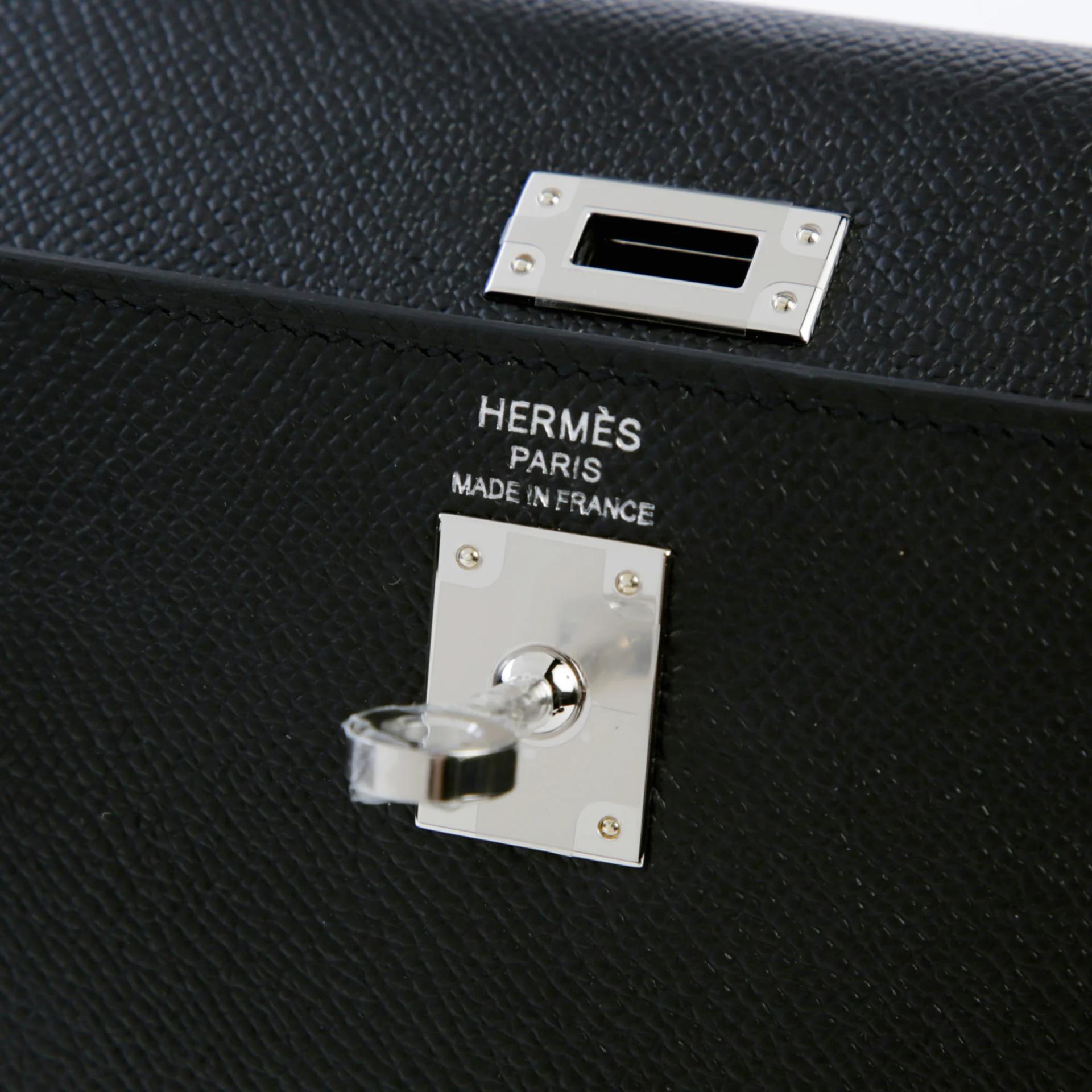 Brand New ( Rank N ) HERMÈS Kelly 25 Sellier Noir (89) Epsom Palladium hardware G (2026) - 9