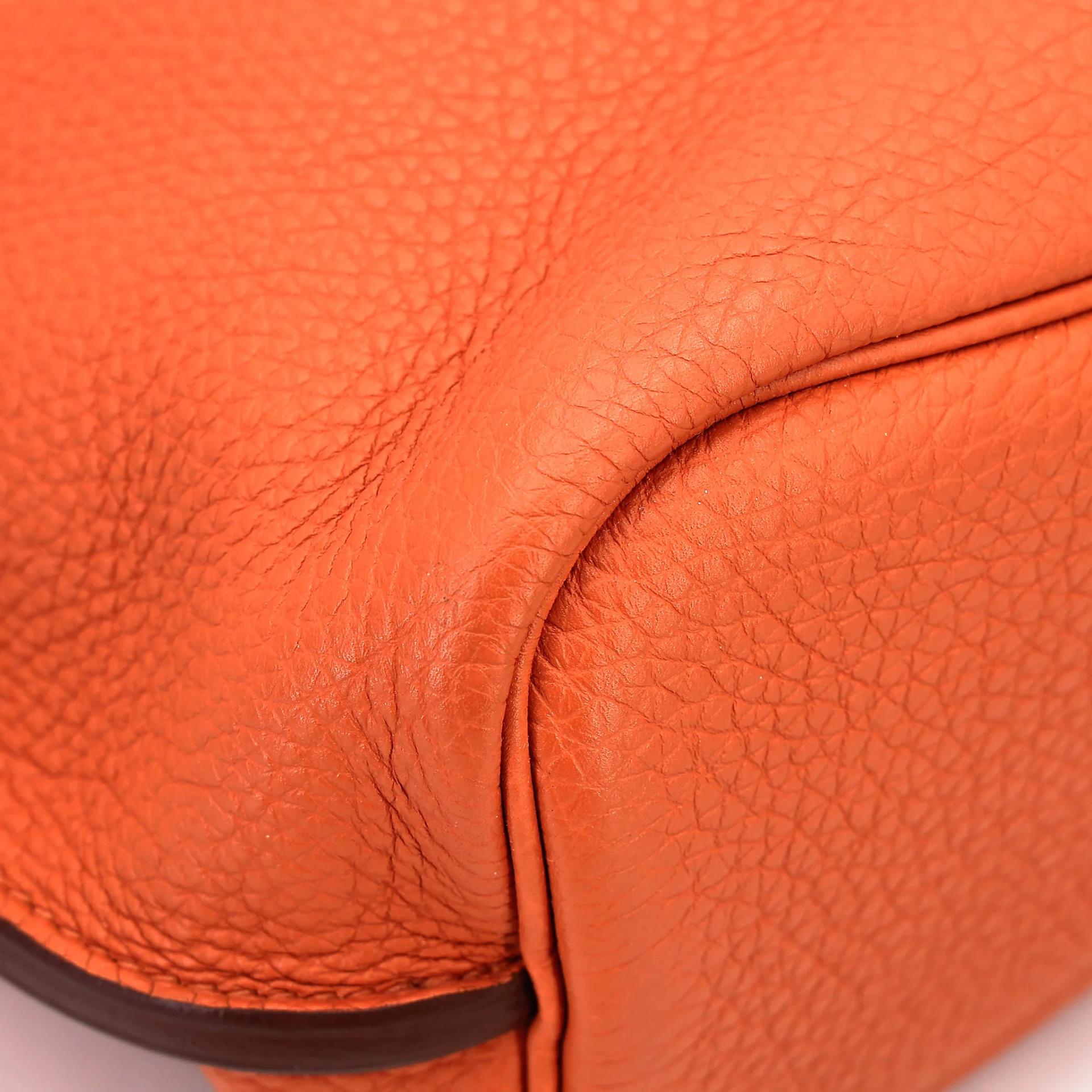 Very Good ( Rank A) HERMÈS So Kelly 22 Orange (93) Togo Palladium hardware Square O (2011) - 14
