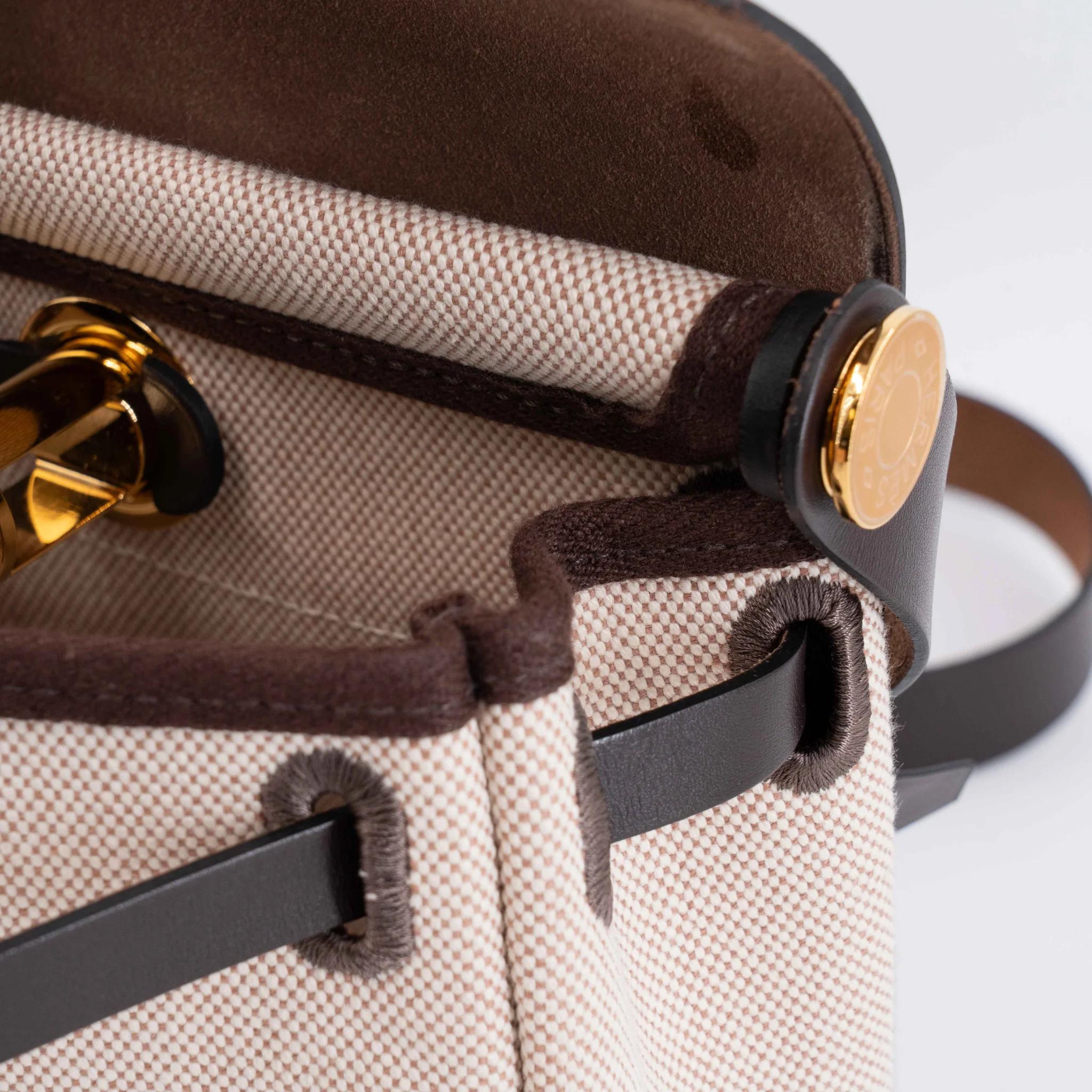 Very Good ( Rank A) HERMÈS Herbag Zip Mini 20 Ebene (46) Vache Hunter Toile H canvas Gold hardware W (2024) - 26