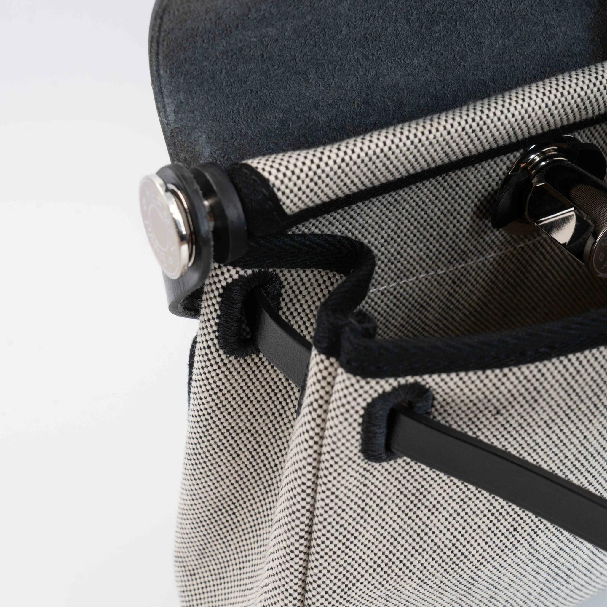 Excellent ( Rank SA ) HERMÈS Herbag Zip Mini 20 Noir (89) Vache Hunter Toile H canvas Palladium hardware K (2025) - 26