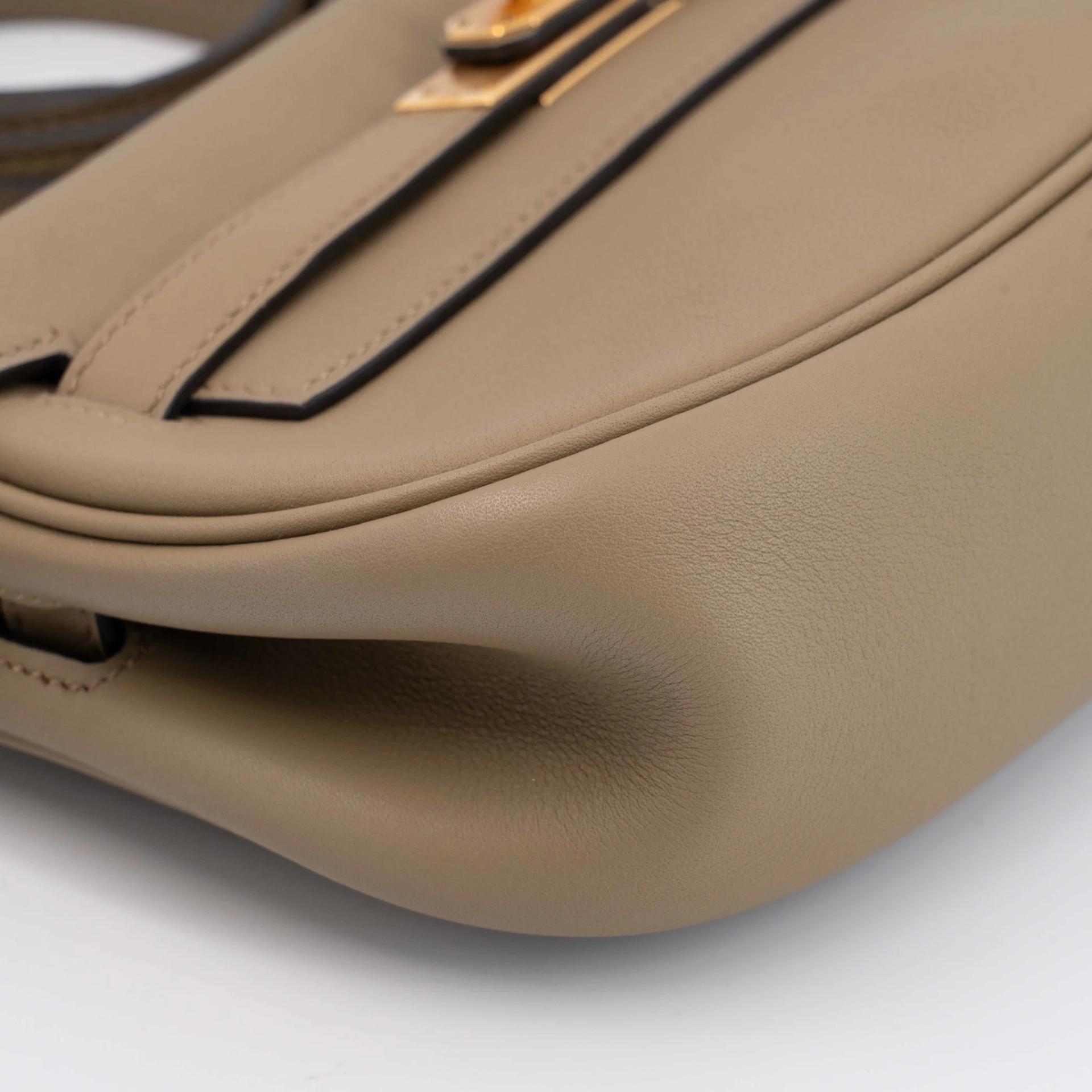 Excellent ( Rank SA ) HERMÈS Kelly Moove Beige Marfa (8Q) Swift Gold hardware W (2024) - 11