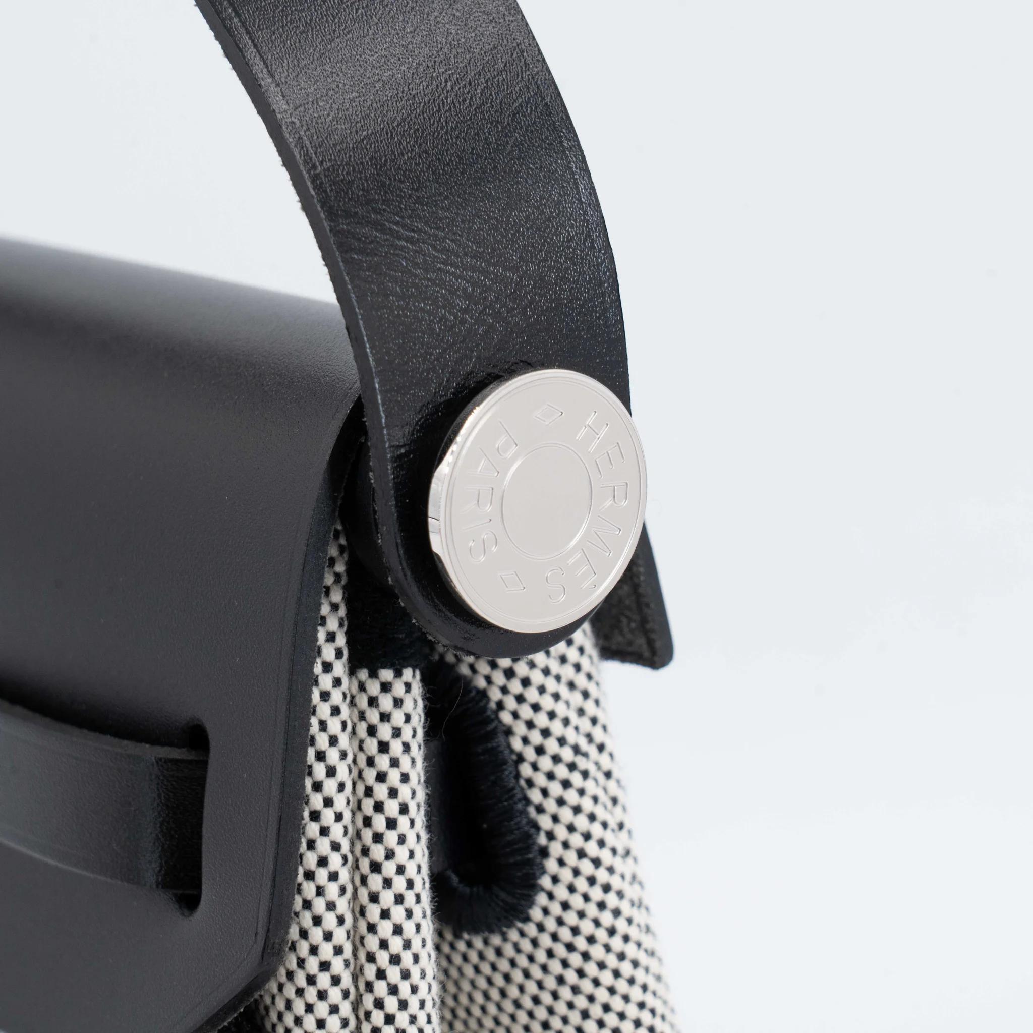 Excellent ( Rank SA ) HERMÈS Herbag Zip Mini 20 Noir (89) Vache Hunter Toile H canvas Palladium hardware K (2025) - 6