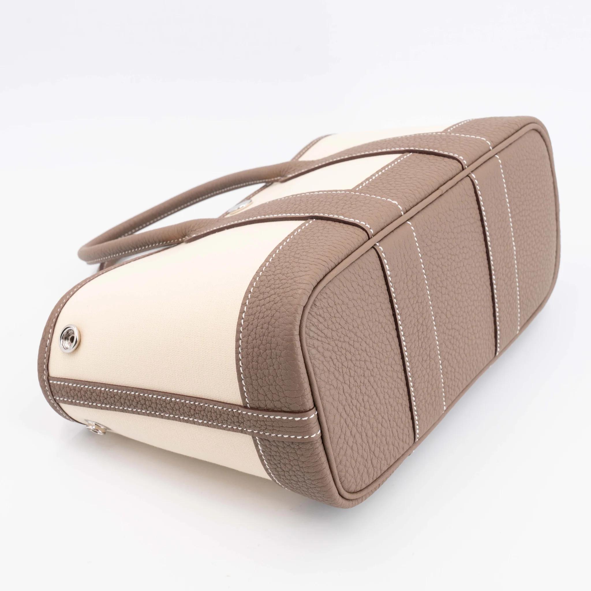全新 HERMÈS 爱马仕 Neo Garden Party 23 花园 18 大象灰 Etoupe Y1 香草色 Vanille Toile Officier 帆布 Negonda皮 银扣 G刻 2026年 - 16