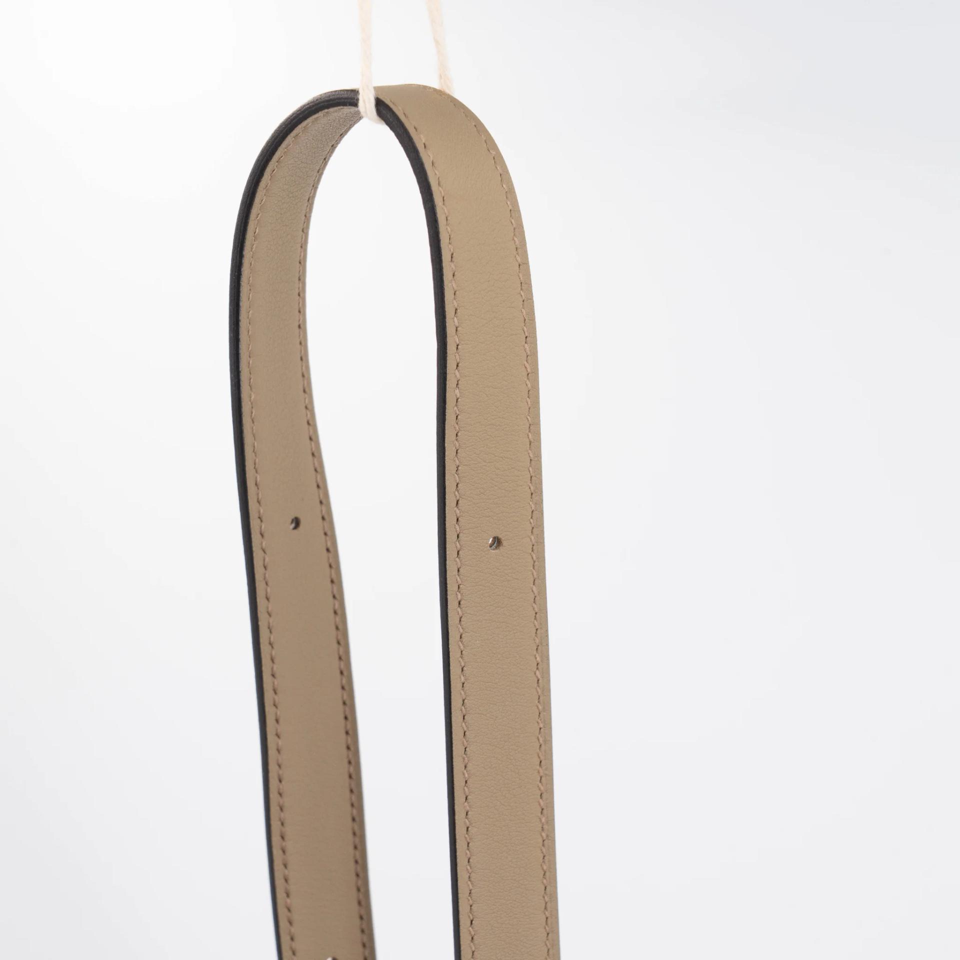 Excellent ( Rank SA ) HERMÈS Kelly Moove Beige Marfa (8Q) Swift Gold hardware W (2024) - 3