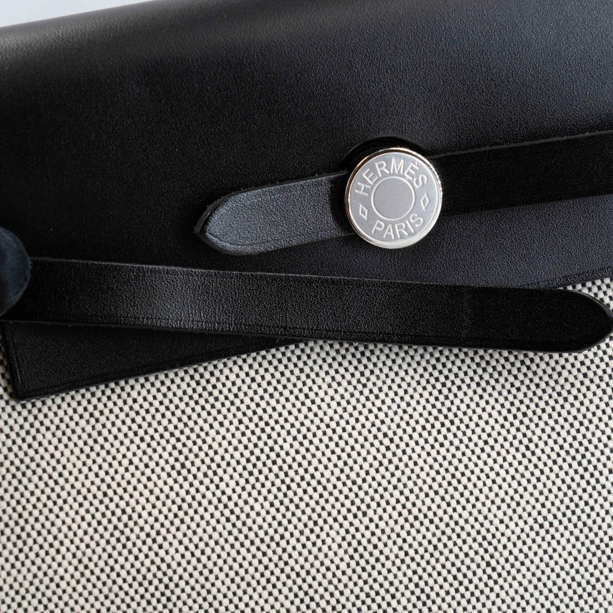 Excellent ( Rank SA ) HERMÈS Herbag Zip Mini 20 Noir (89) Vache Hunter Toile H canvas Palladium hardware K (2025) - 21