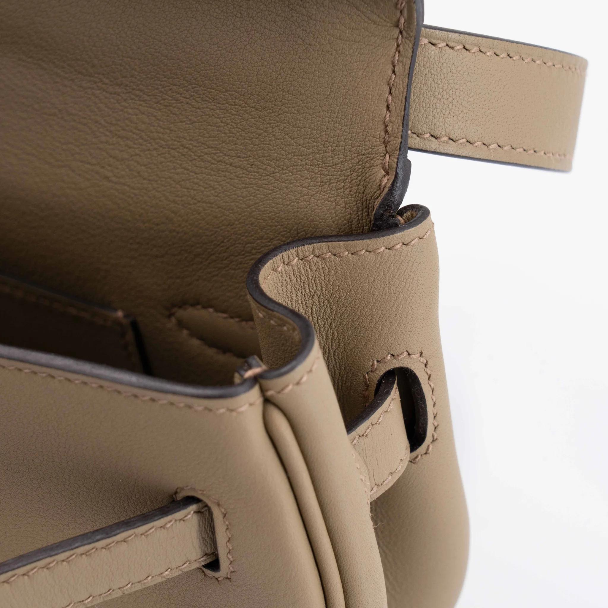 SA超美品 HERMÈS 爱马仕 Kelly Moove 8Q 马尔法米色 Beige Marfa Swift牛皮 金扣 W刻 2024年 - 17