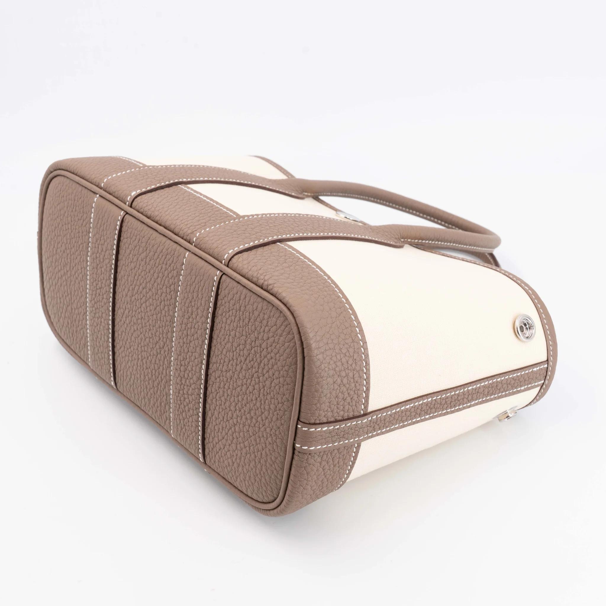 全新 HERMÈS 爱马仕 Neo Garden Party 23 花园 18 大象灰 Etoupe Y1 香草色 Vanille Toile Officier 帆布 Negonda皮 银扣 G刻 2026年 - 15