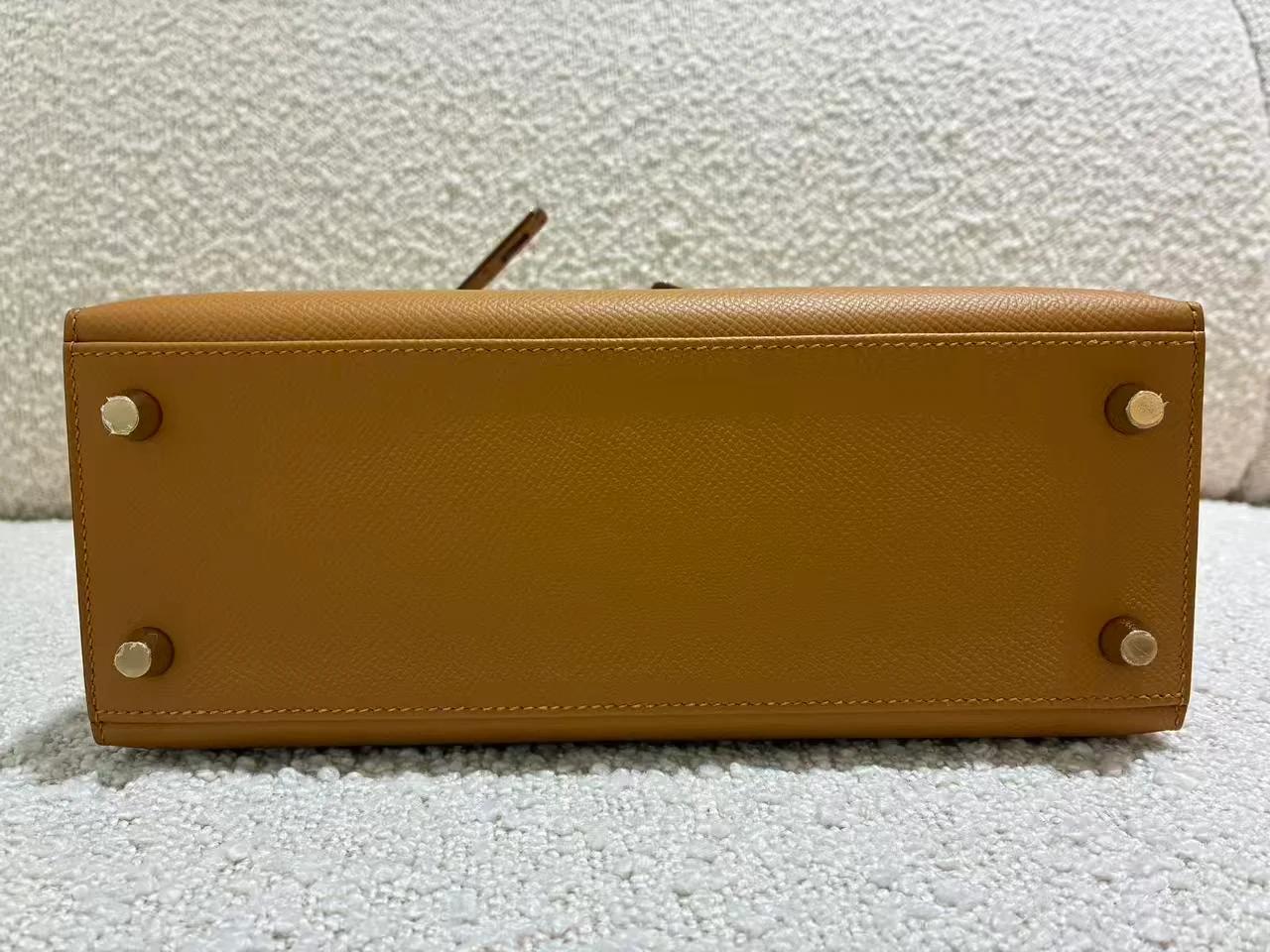 SA超美品 HERMÈS 爱马仕 Kelly 25 外缝 2S 芝麻色 Sesame Epsom牛皮 金扣 B刻 2023年 - 14