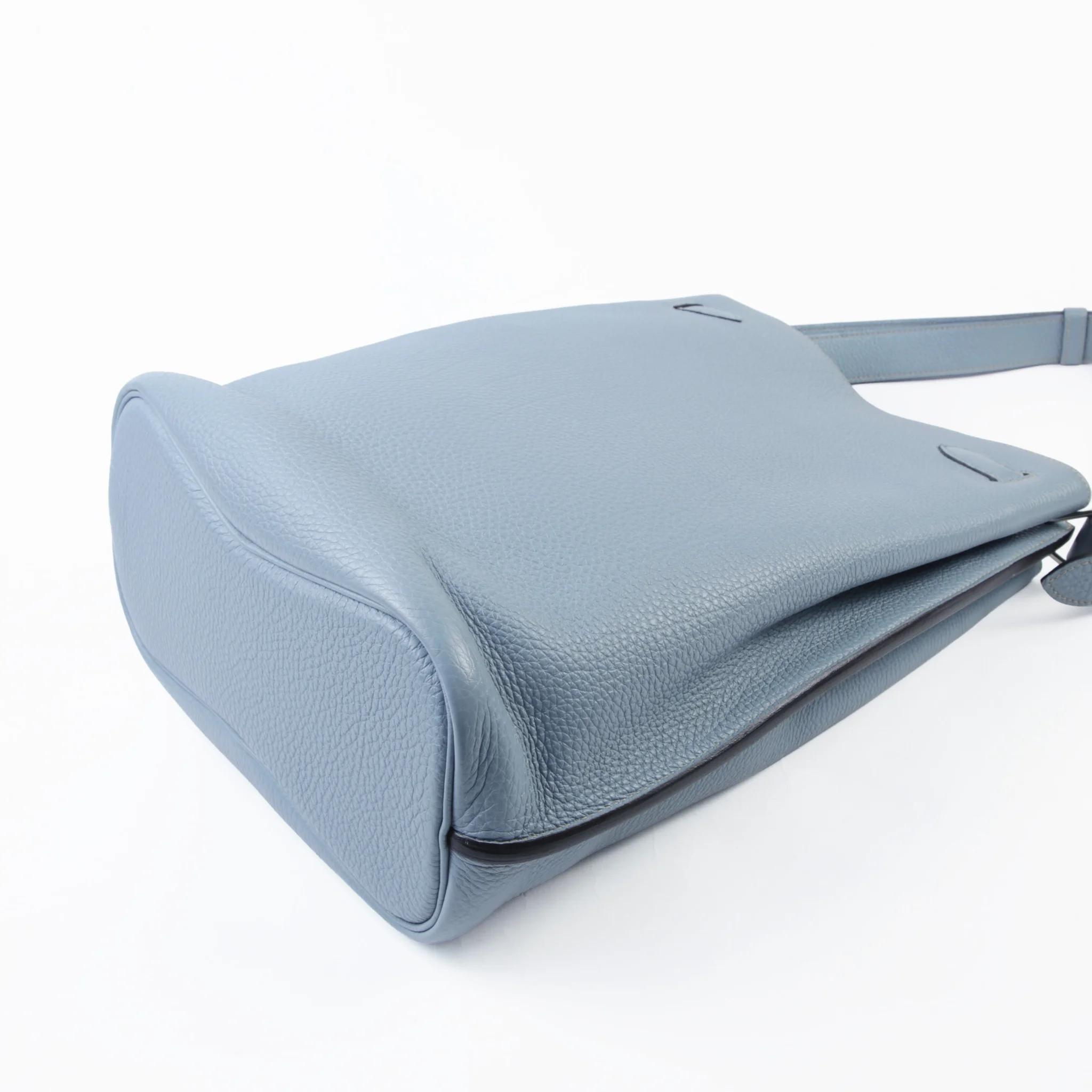 Very Good ( Rank A) HERMÈS So Kelly 26 Bleu Lin (J7) Clemence Palladium hardware Square Q (2013) - 7