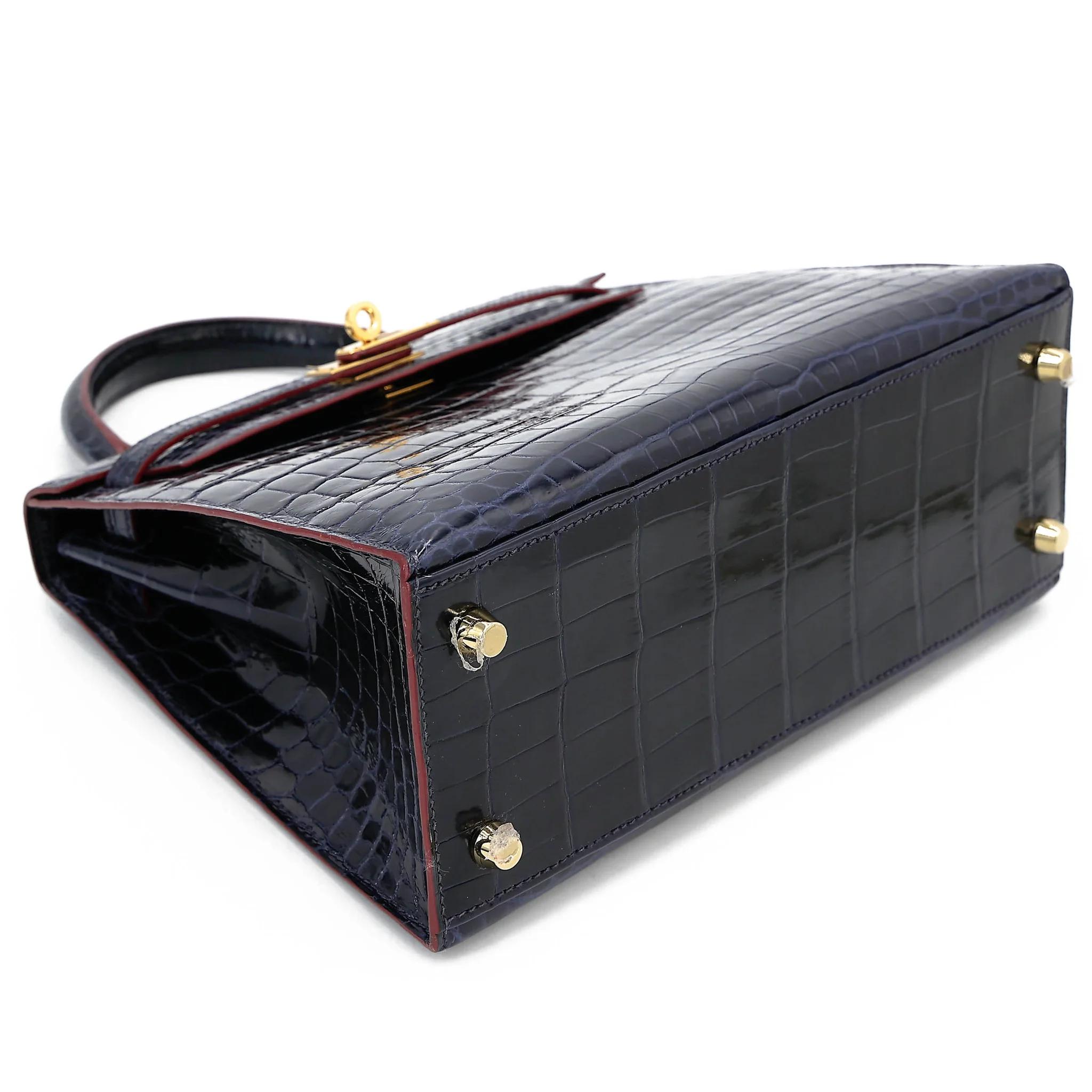 Very Good ( Rank A) HERMÈS Limited Edition Kelly 25 Sellier Navy (7U) Shiny Niloticus Crocodile Gold hardware X (2016) - 5