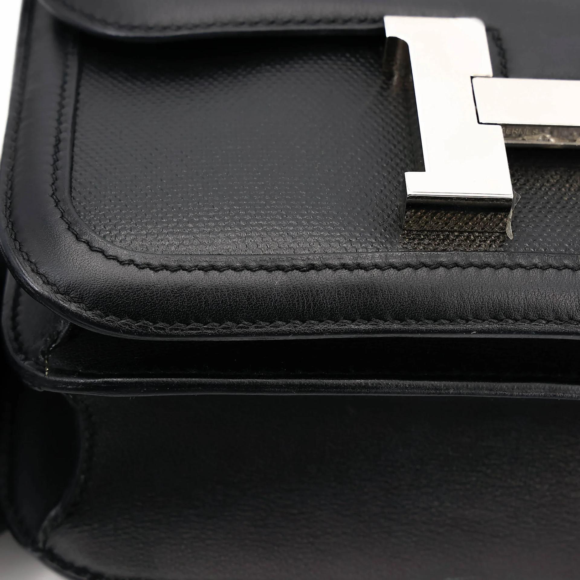 Very Good ( Rank A) HERMÈS Constance 24 Noir (89) Toile H canvas Swift Palladium hardware D (2019) - 16