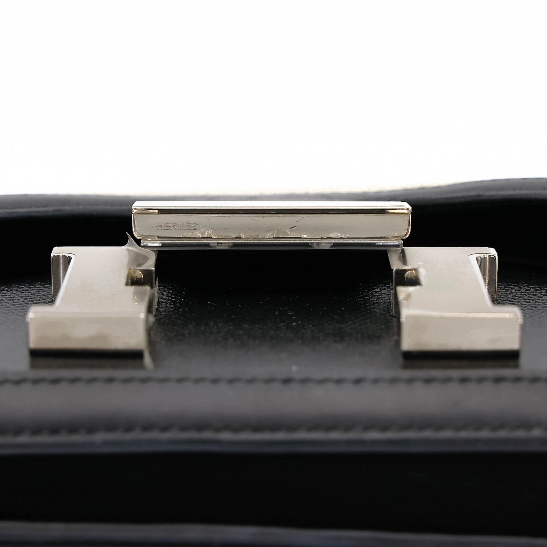 Very Good ( Rank A) HERMÈS Constance 24 Noir (89) Toile H canvas Swift Palladium hardware D (2019) - 18