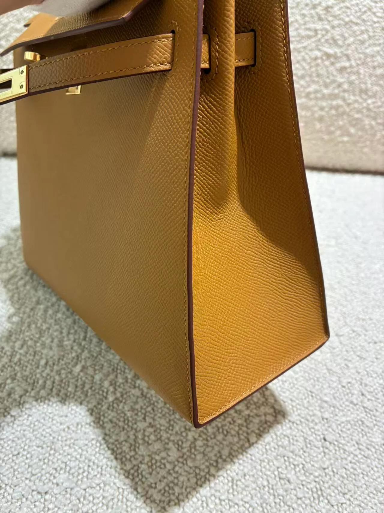 SA超美品 HERMÈS 爱马仕 Kelly 25 外缝 2S 芝麻色 Sesame Epsom牛皮 金扣 B刻 2023年 - 16