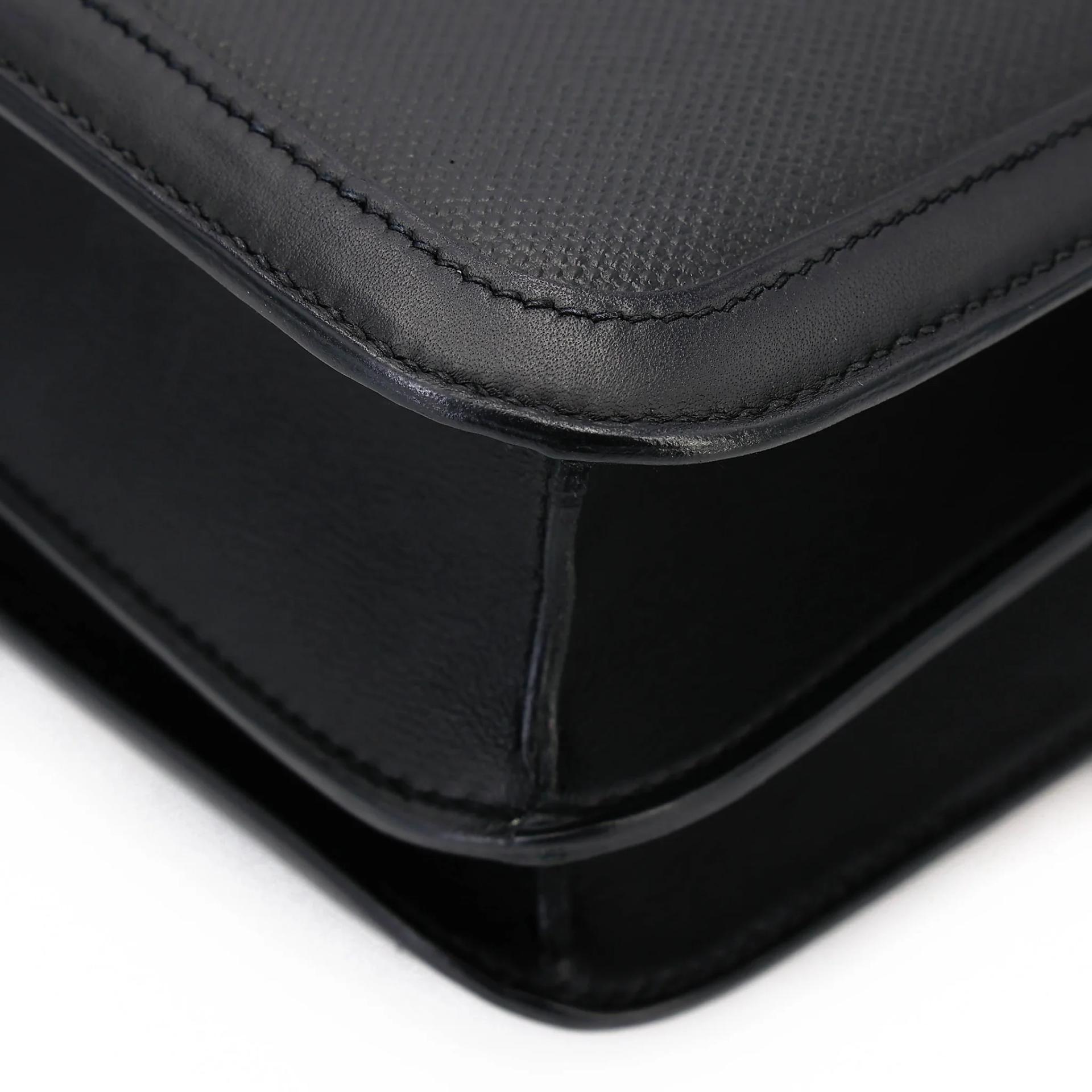 Very Good ( Rank A) HERMÈS Constance 24 Noir (89) Toile H canvas Swift Palladium hardware D (2019) - 10