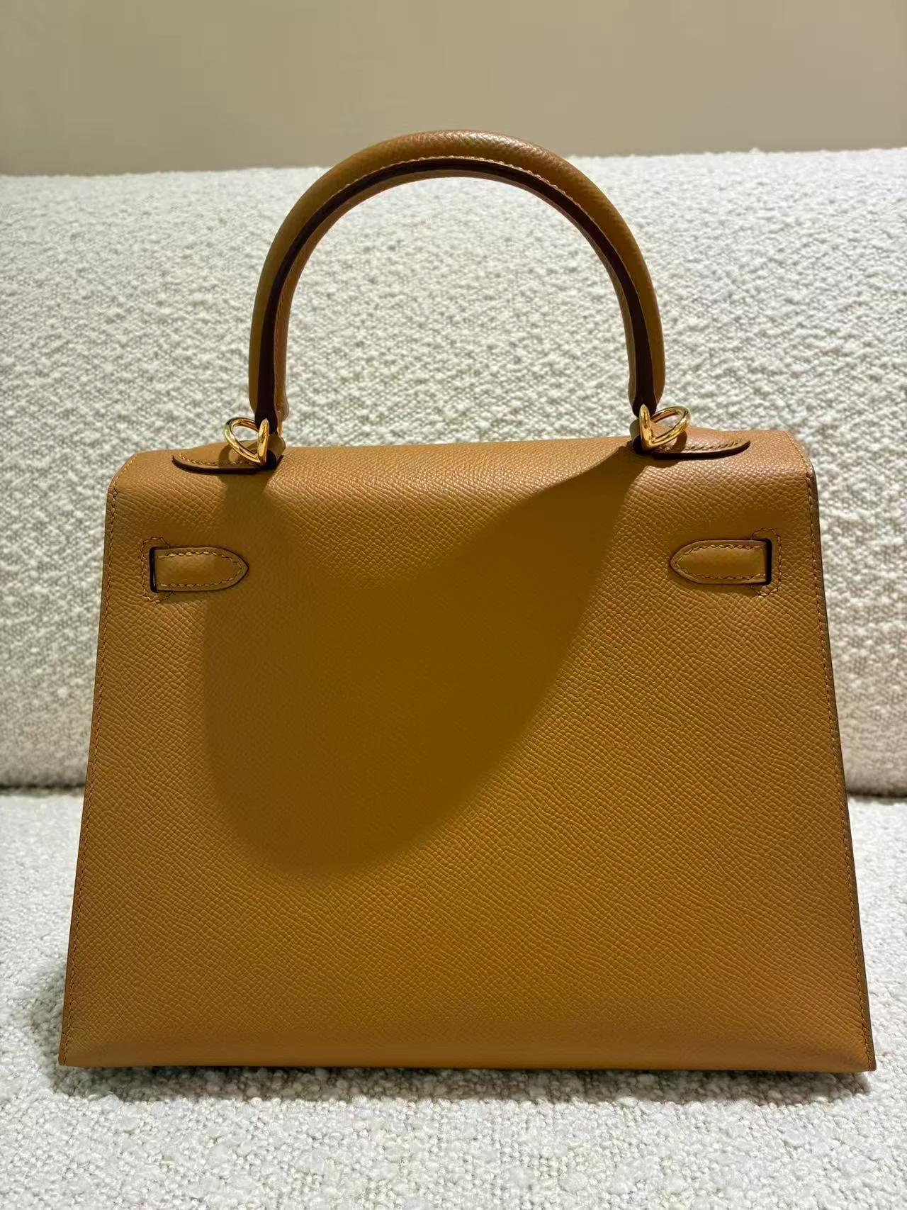 SA超美品 HERMÈS 爱马仕 Kelly 25 外缝 2S 芝麻色 Sesame Epsom牛皮 金扣 B刻 2023年 - 11