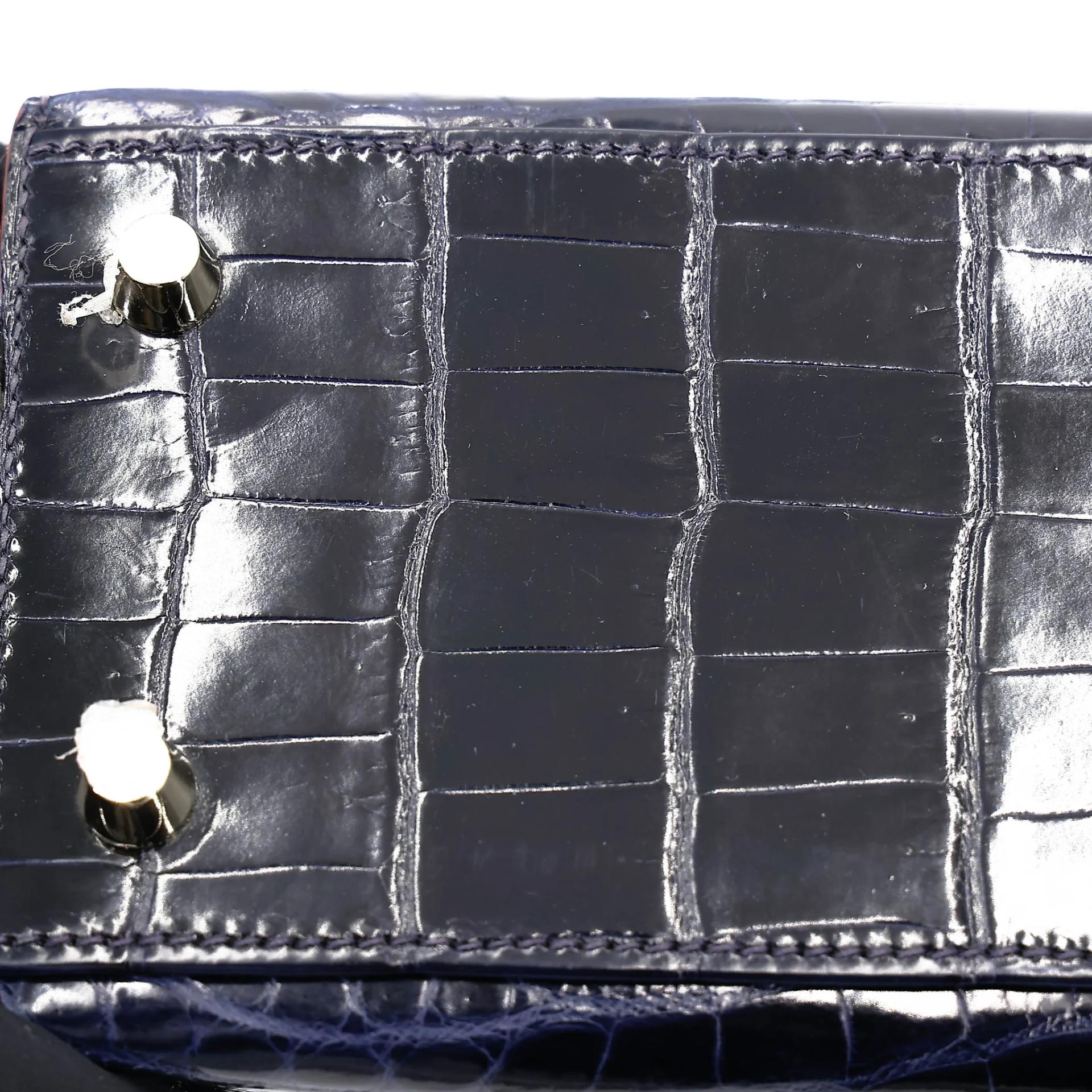 Very Good ( Rank A) HERMÈS Limited Edition Kelly 25 Sellier Navy (7U) Shiny Niloticus Crocodile Gold hardware X (2016) - 29