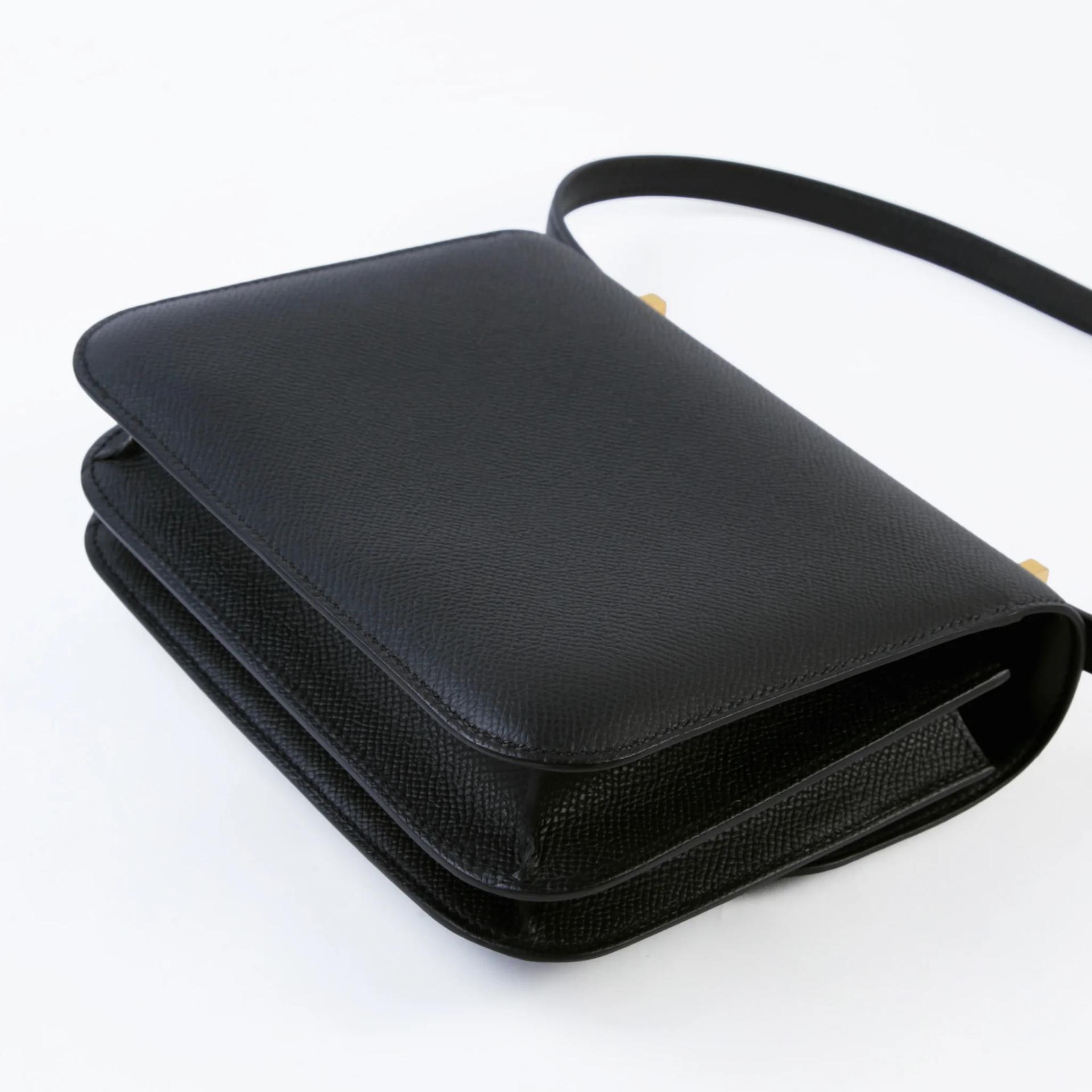 Brand New ( Rank N ) HERMÈS Constance Mini 19 Mirror Noir (89) Epsom Gold hardware G (2026) - 7
