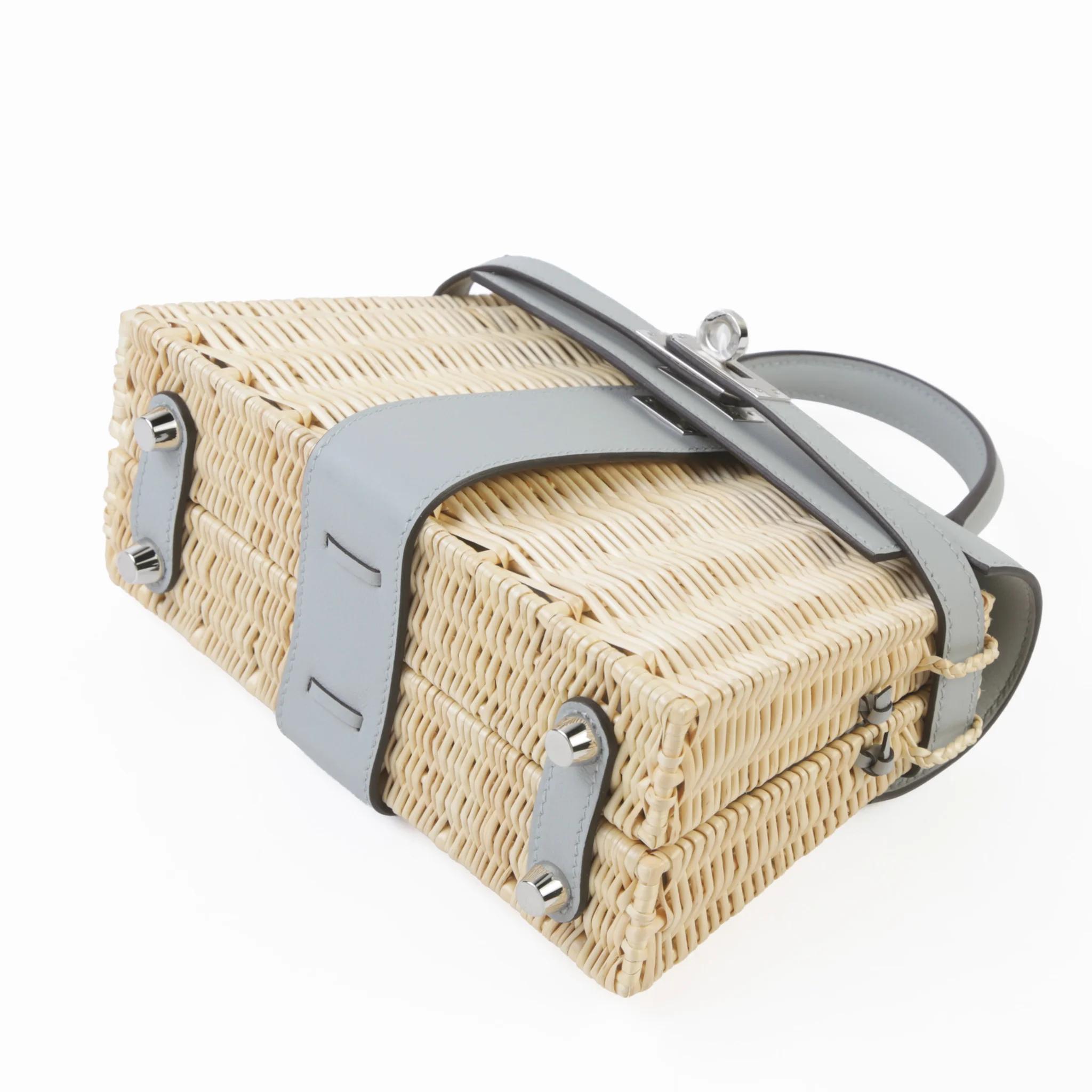 Brand New ( Rank N ) HERMÈS Limited Edition Kelly Picnic Mini Bleu Glacier (8U) Swift Osier Wicker Palladium hardware K (2025) - 5