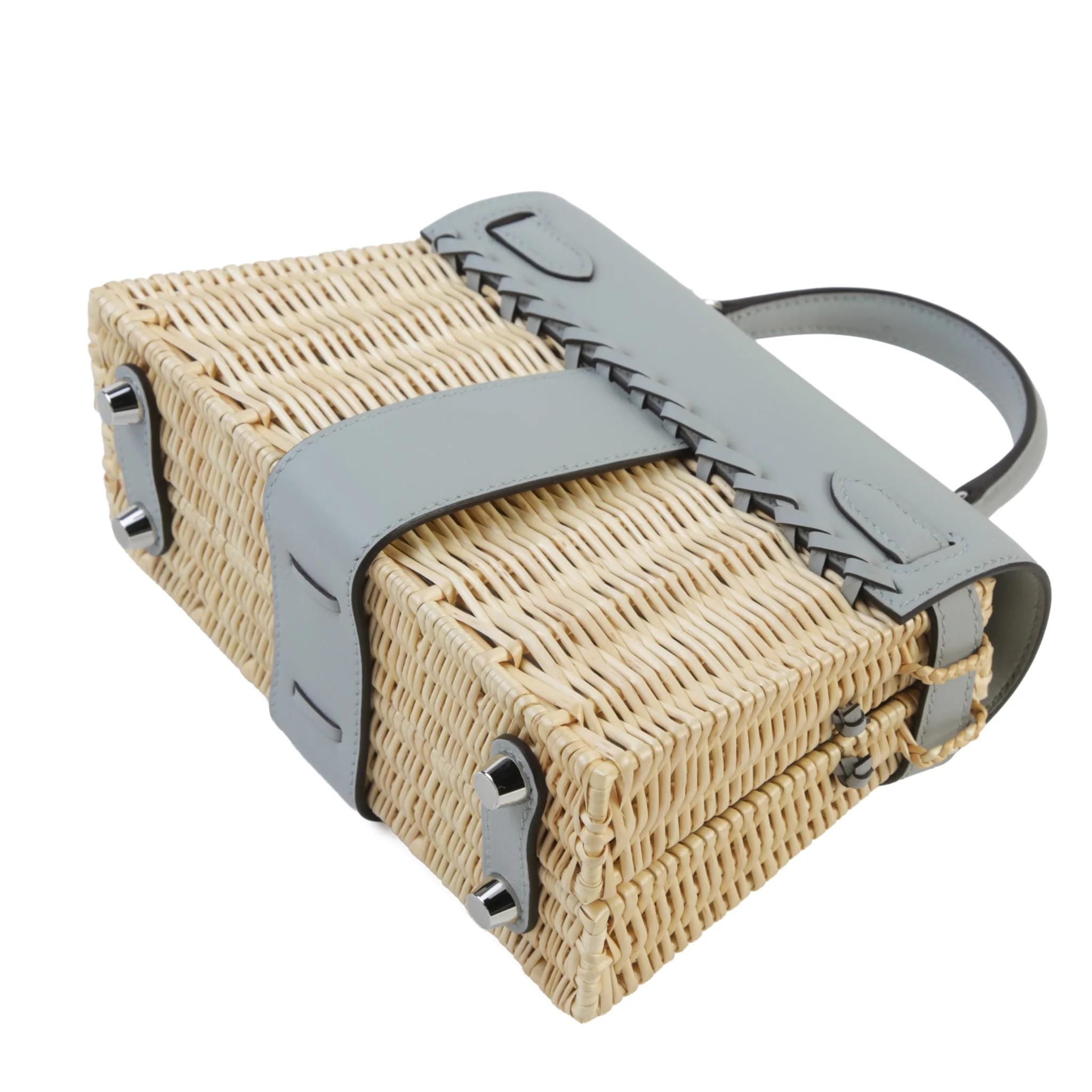 Brand New ( Rank N ) HERMÈS Limited Edition Kelly Picnic Mini Bleu Glacier (8U) Swift Osier Wicker Palladium hardware K (2025) - 7