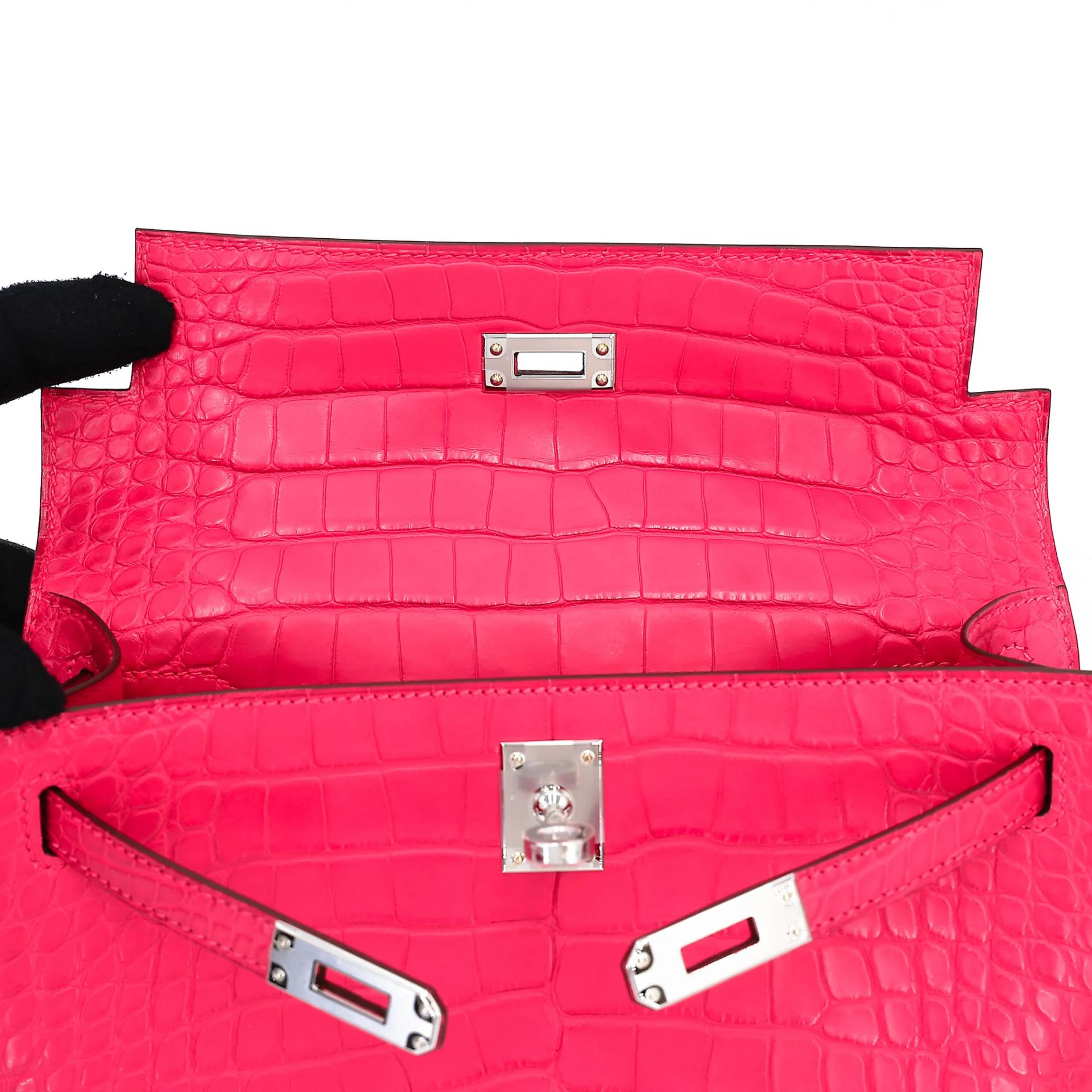Brand New ( Rank N ) HERMÈS Kelly Pochette Rose Extreme (I6) Matte Alligator Palladium hardware G (2026) - 12
