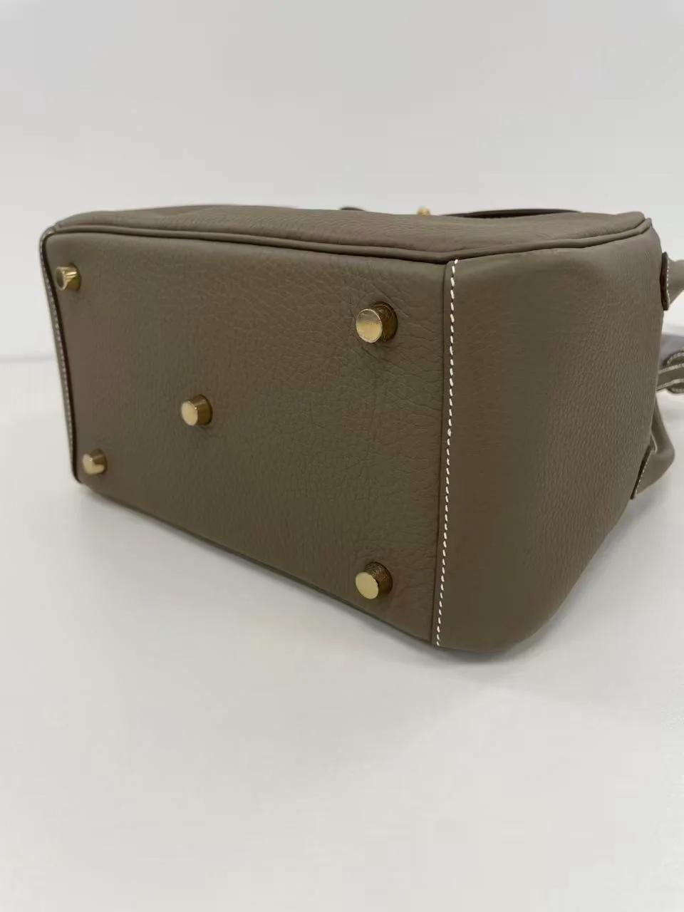 Brand New ( Rank N ) HERMÈS Lindy 26 Etoupe (18) Clemence Gold hardware G (2026) - 6