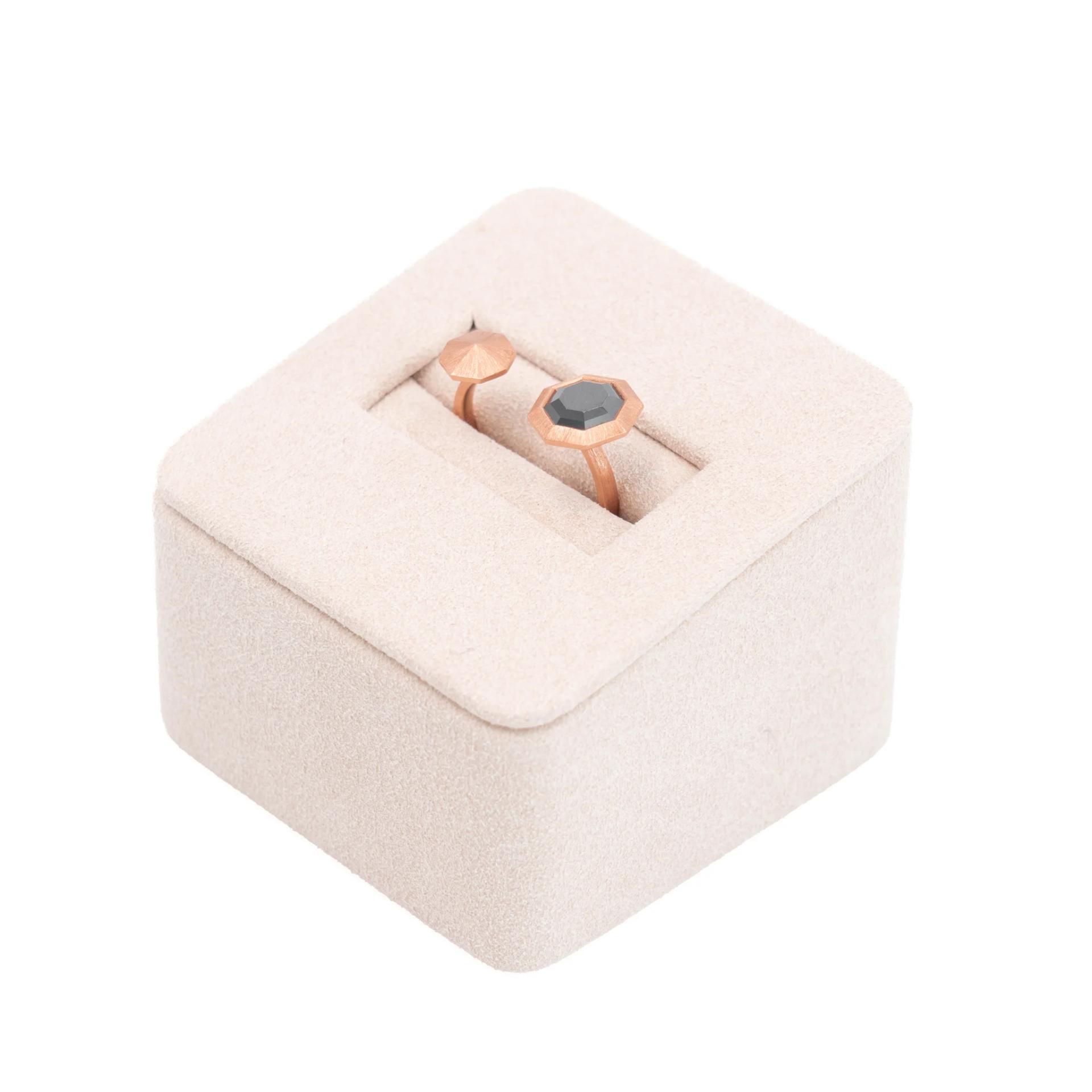 Brand New ( Rank N ) Mira MIRA NOIR BLACK MIRROR Ring Black 18K Rose Gold Diamond - 9