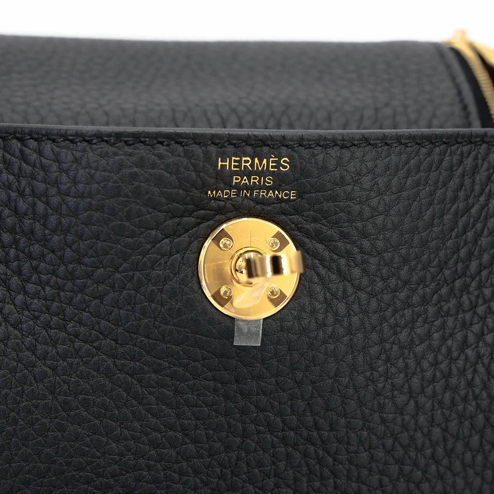 Excellent ( Rank SA ) HERMÈS Mini Lindy II Noir (89) Clemence Gold hardware W (2024) - 12