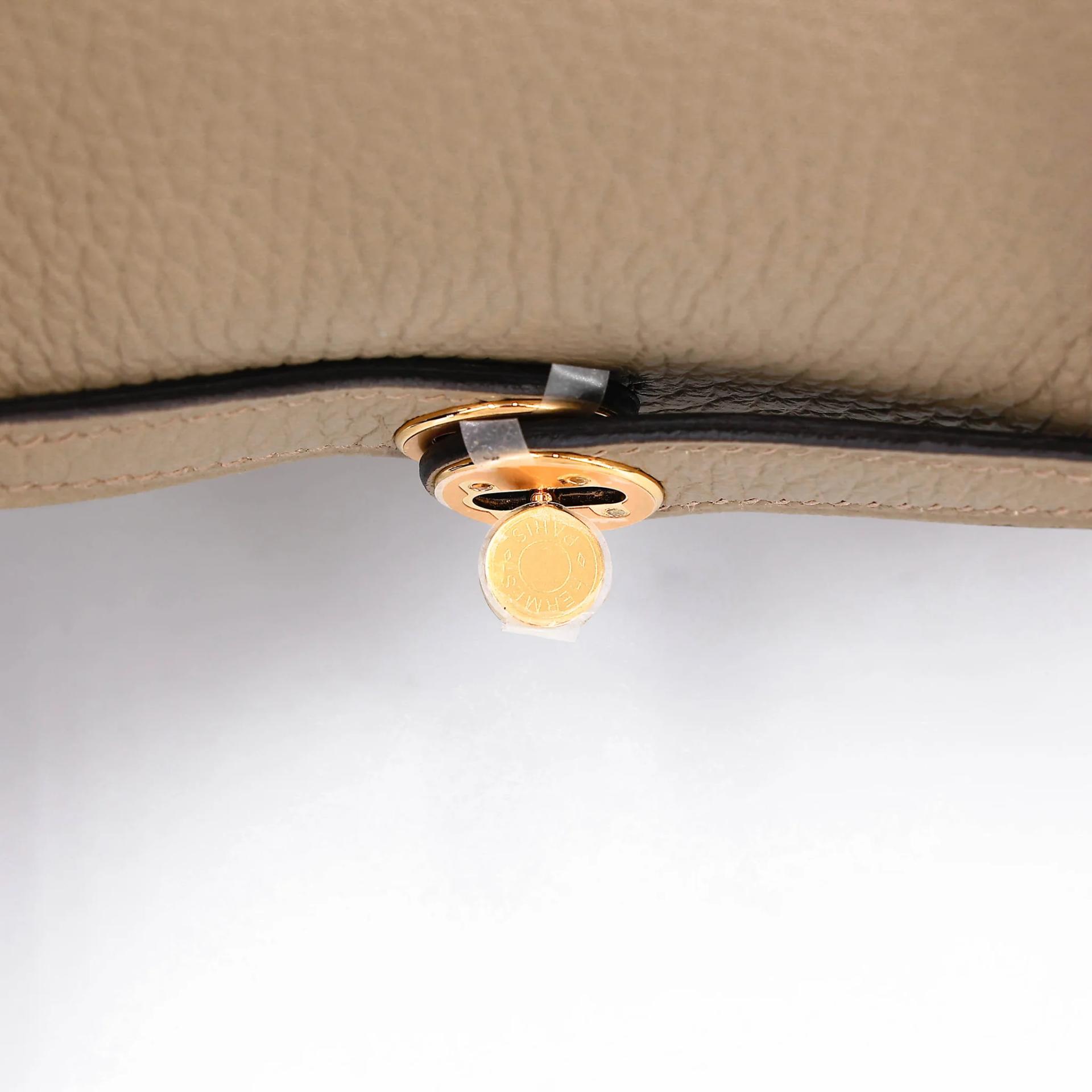 Brand New ( Rank N ) HERMÈS Mini Lindy II Beige Marfa (8Q) Clemence Gold hardware G (2026) - 11