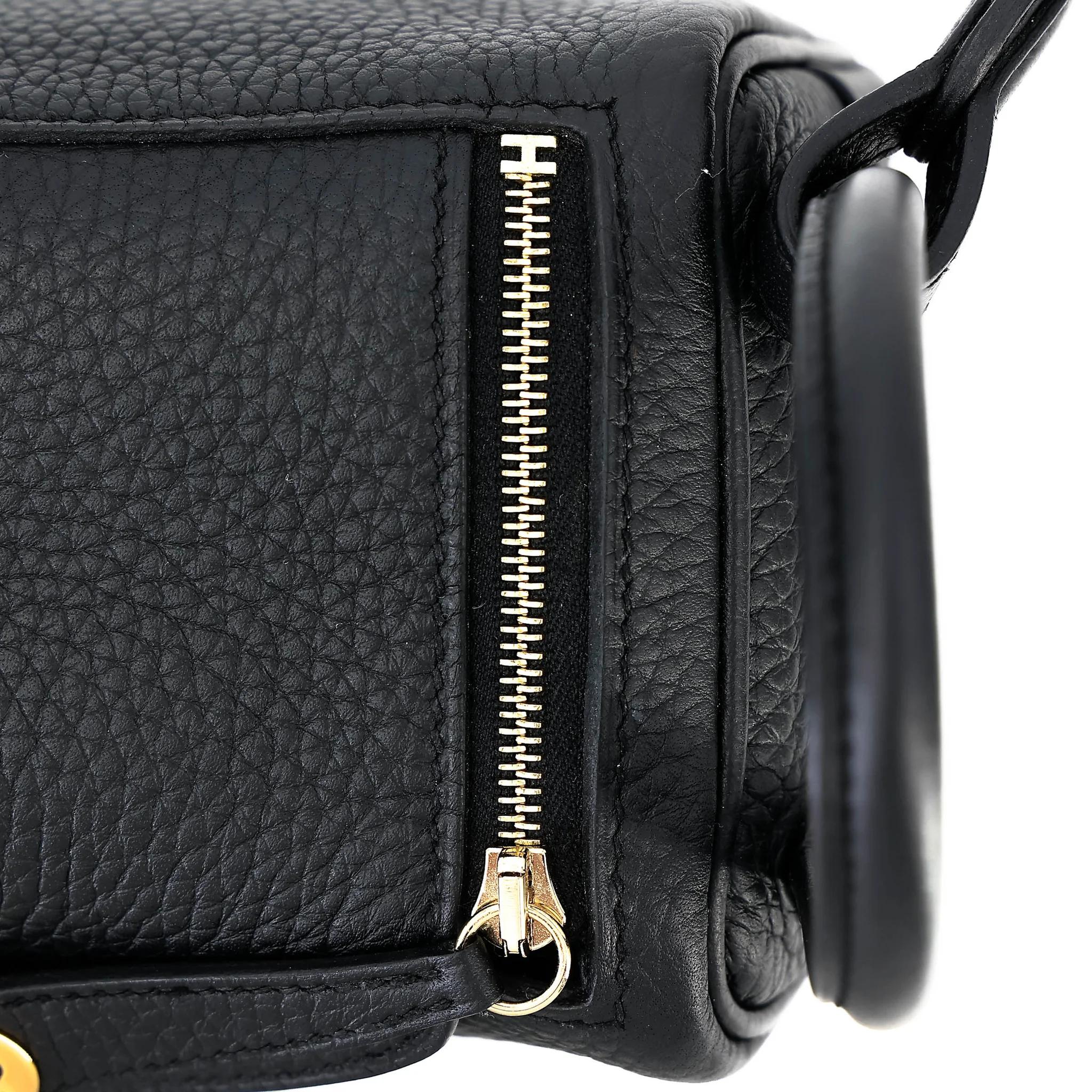 Excellent ( Rank SA ) HERMÈS Mini Lindy II Noir (89) Clemence Gold hardware W (2024) - 8