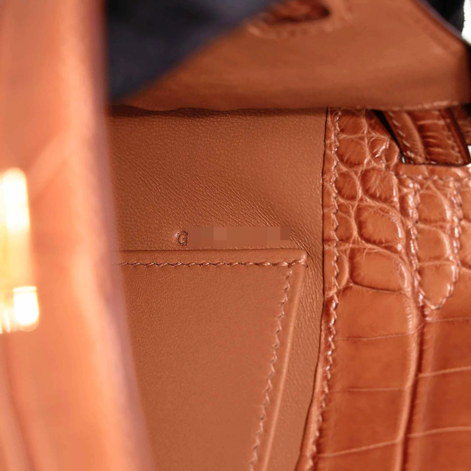 全新 HERMÈS 愛馬仕 Kelly Pochette 37 金棕色 Gold □ 短吻鱷 霧面 金扣 G刻 2026年 - 15