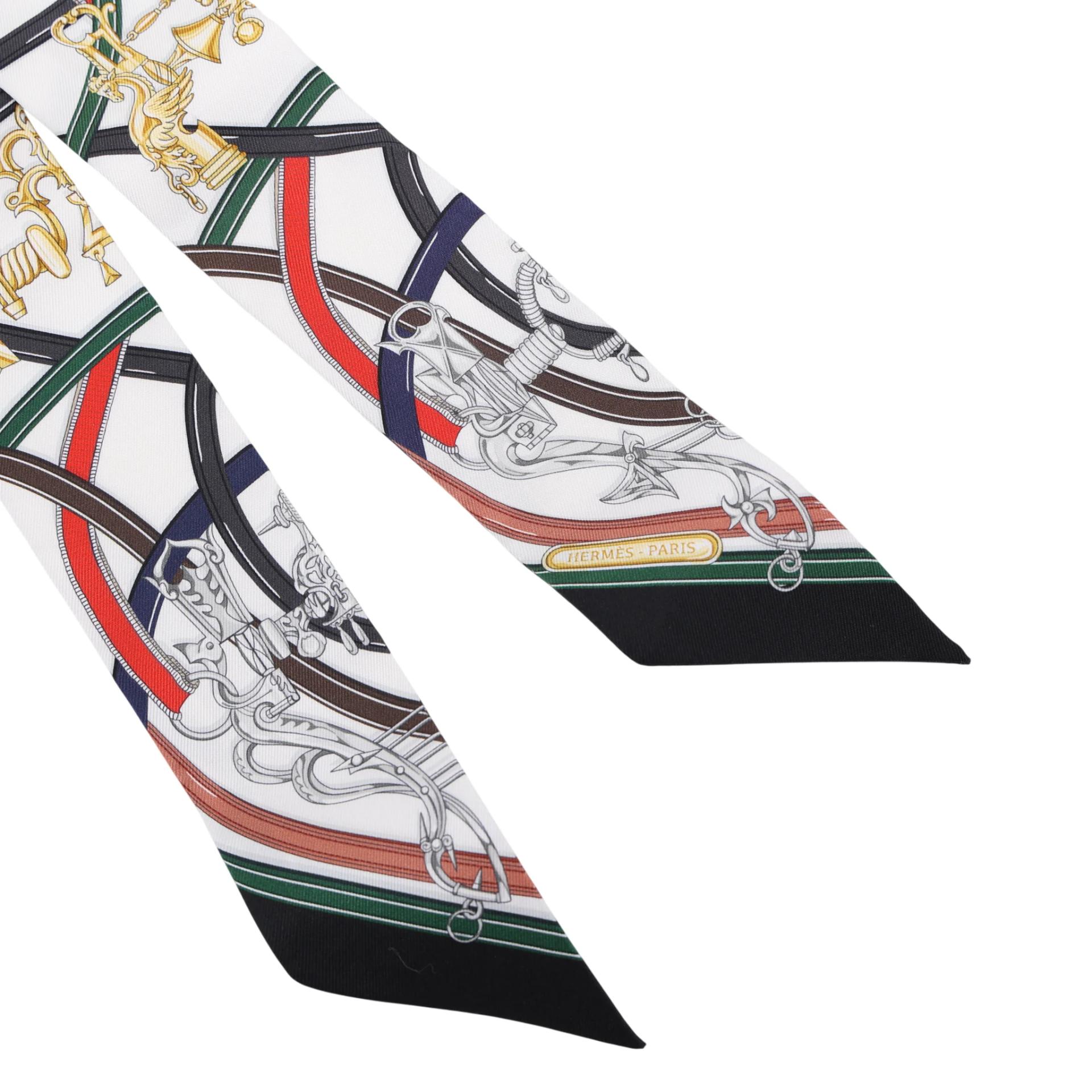 Brand New ( Rank N ) HERMÈS Twilly Harnais Legendaire White Silk - 4