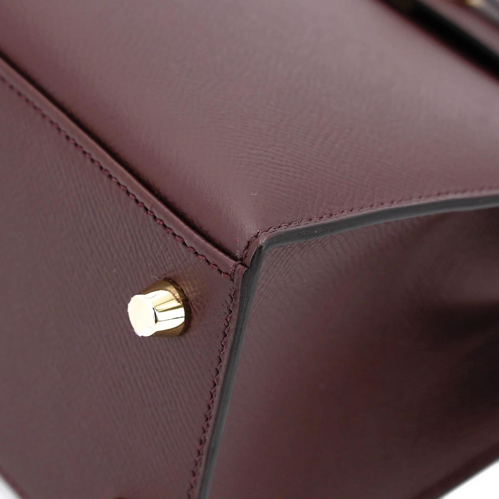 Excellent ( Rank SA ) HERMÈS Kelly 25 Sellier Rouge H (55) Epsom Gold hardware A (2017) - 8