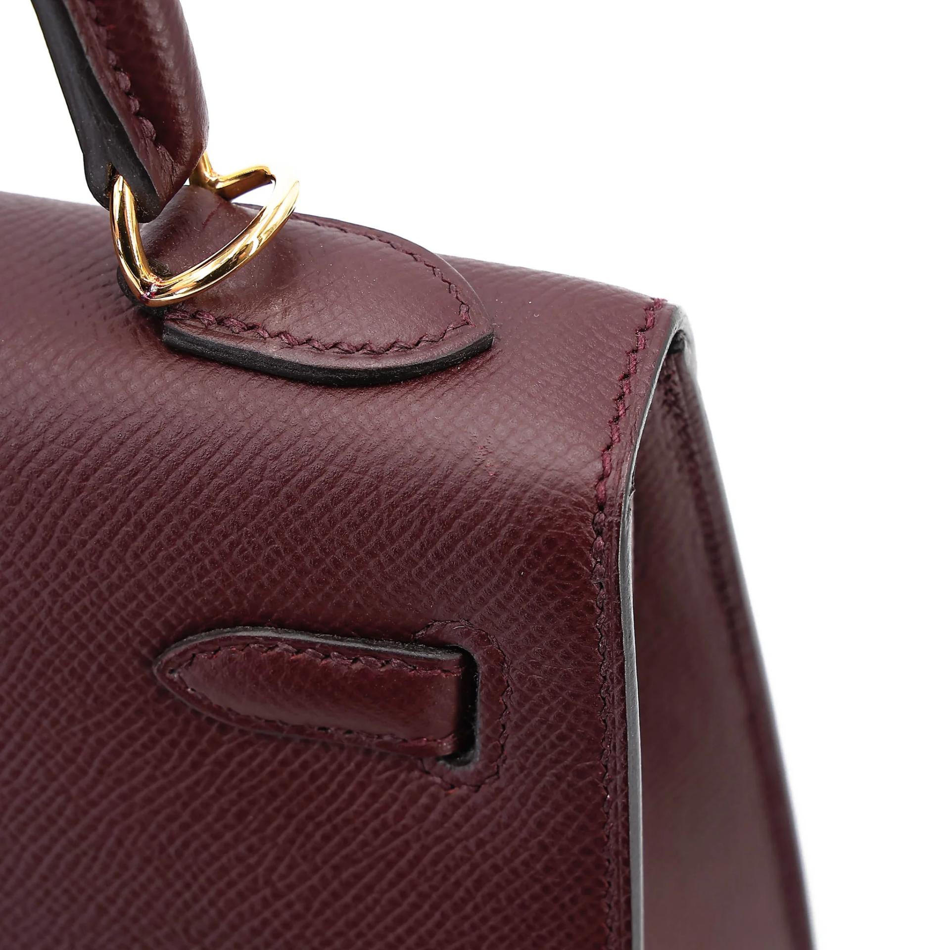 Excellent ( Rank SA ) HERMÈS Kelly 25 Sellier Rouge H (55) Epsom Gold hardware A (2017) - 15