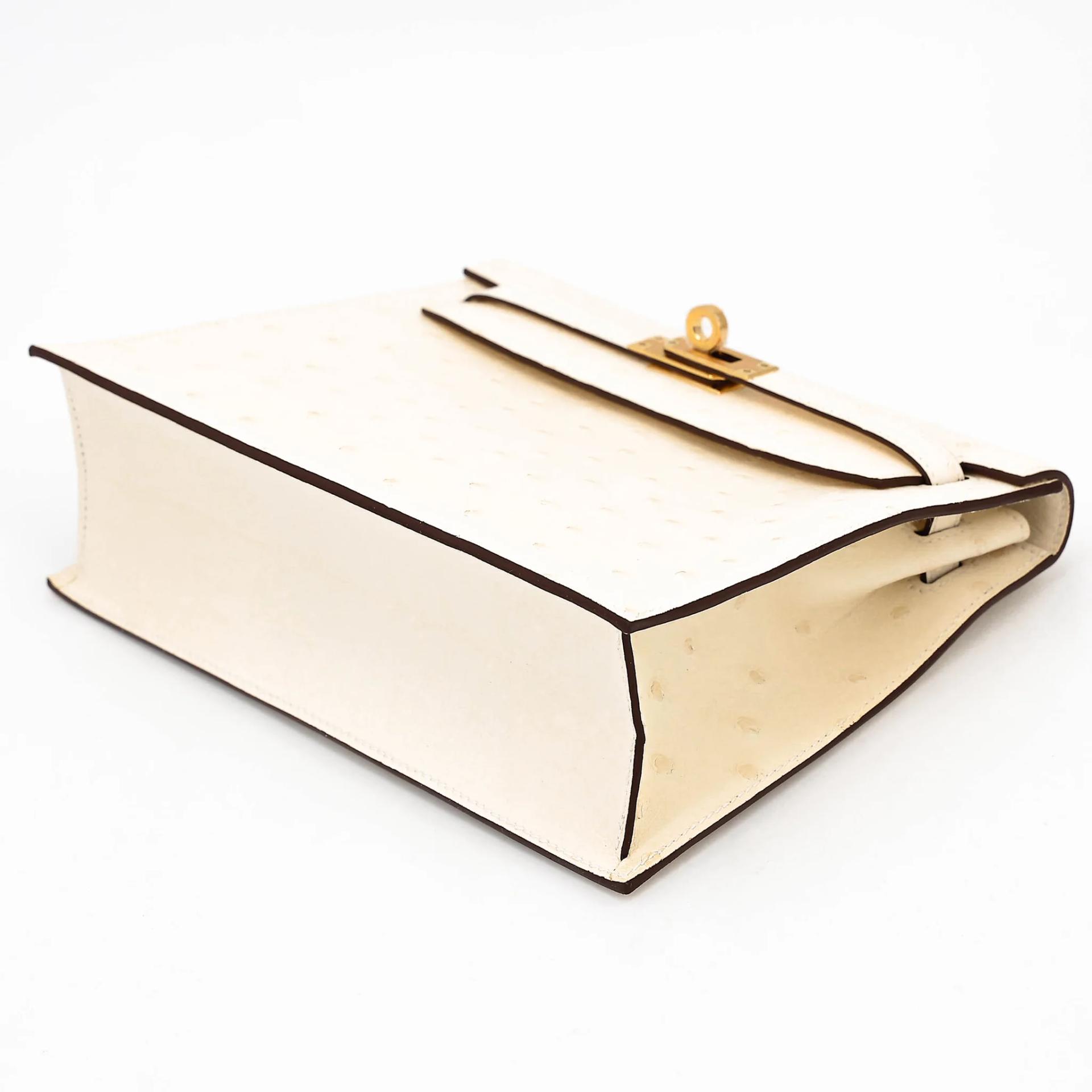 Unused ( Rank NS ) HERMÈS Kelly Danse Nata (I2) Ostrich Gold hardware W (2024) - 3