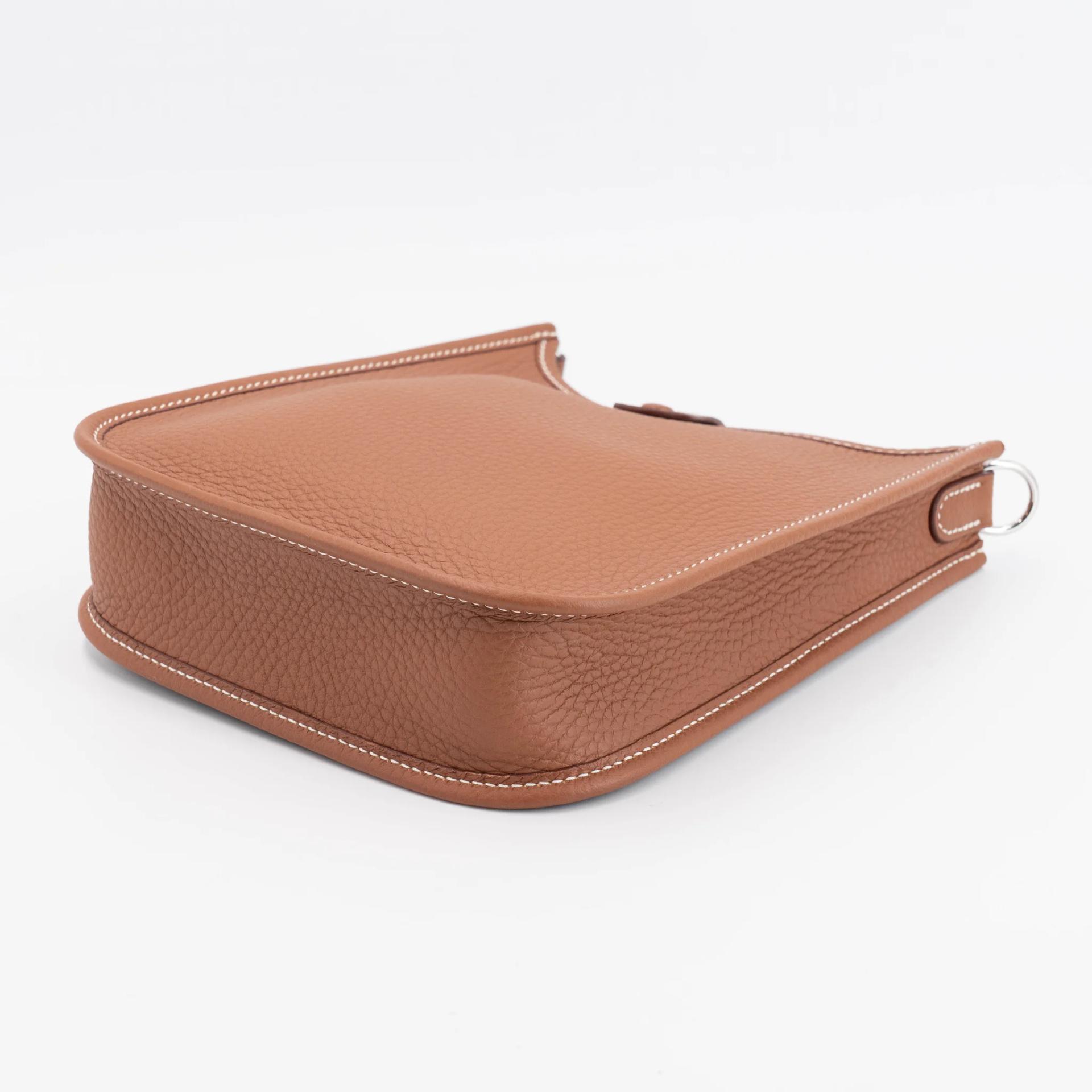 Unused ( Rank NS ) HERMÈS Mini Evelyne 16 Amazone 112cm Gold (37) Clemence Palladium hardware W (2024) - 8