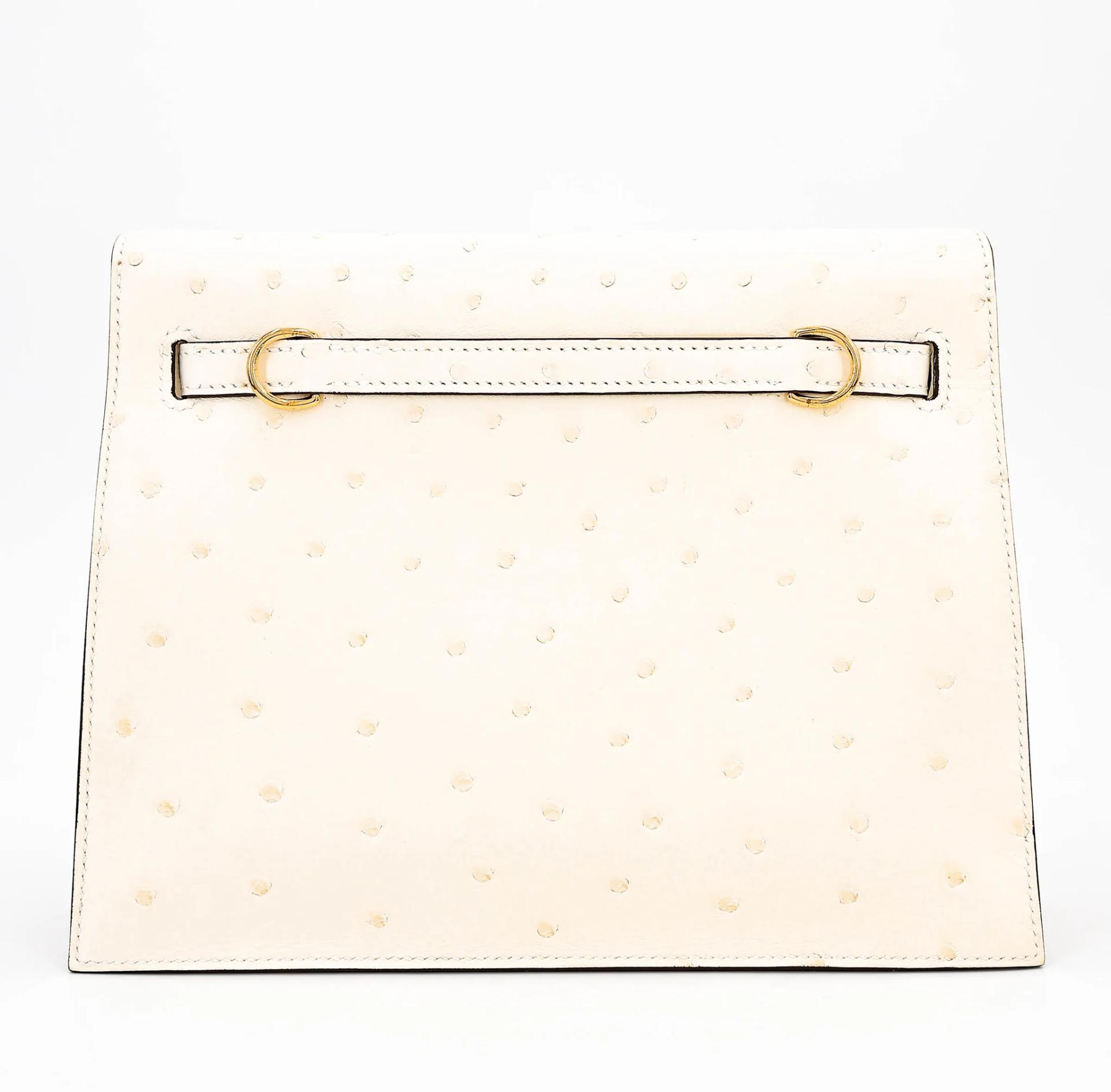 Unused ( Rank NS ) HERMÈS Kelly Danse Nata (I2) Ostrich Gold hardware W (2024) - 2