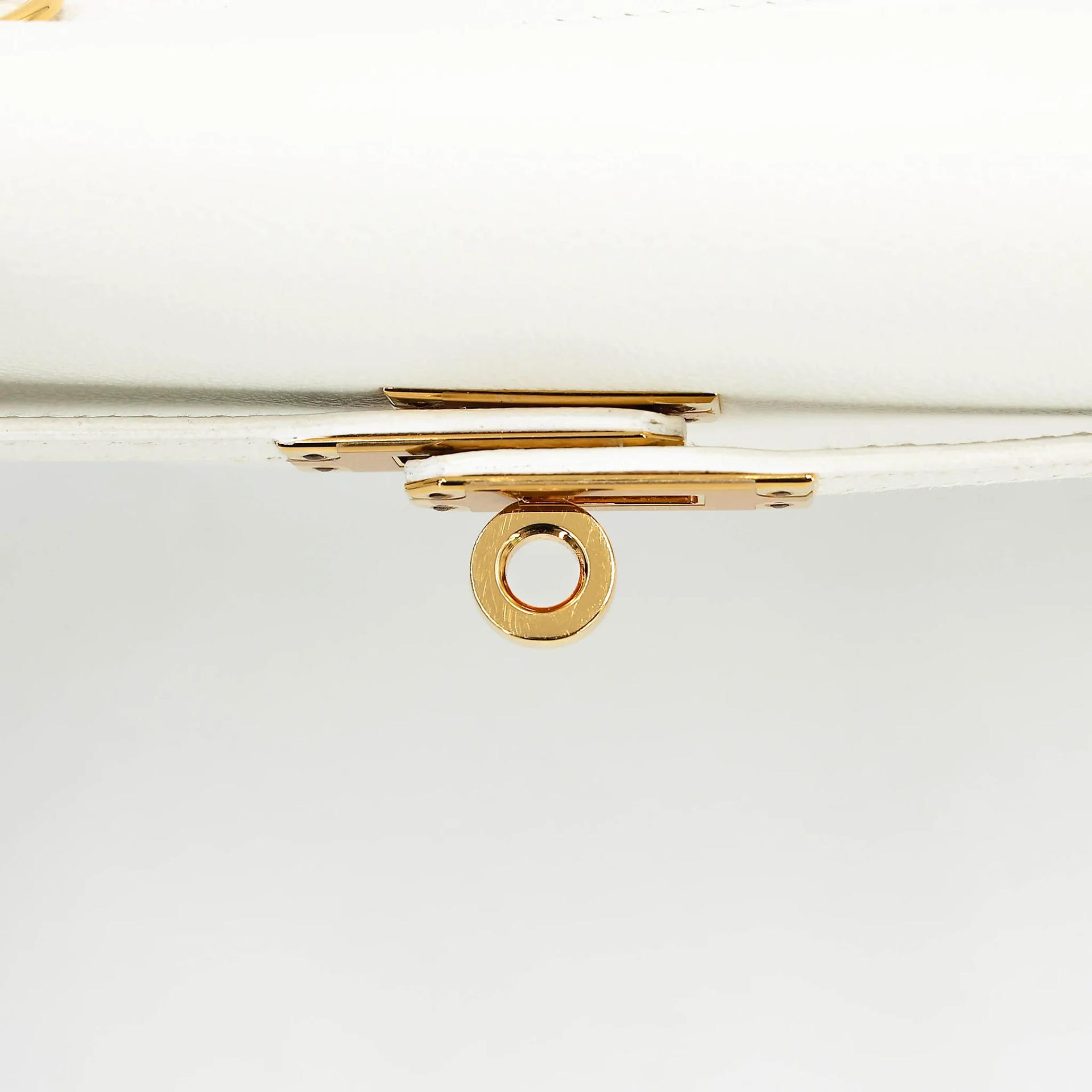 Excellent ( Rank SA ) HERMÈS Kelly Danse New White (0U) Evercolor Gold hardware B (2023) - 15