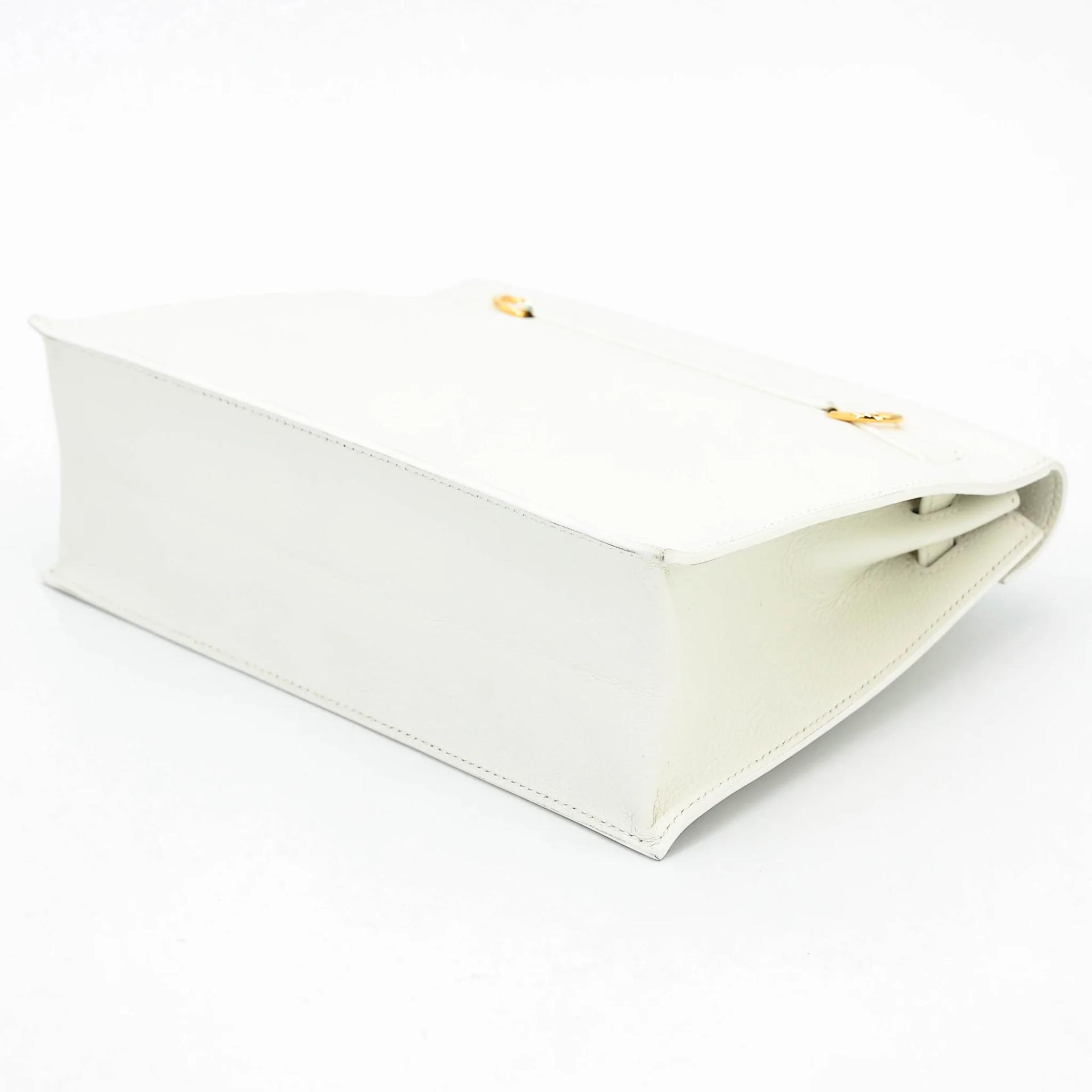 Excellent ( Rank SA ) HERMÈS Kelly Danse New White (0U) Evercolor Gold hardware B (2023) - 5