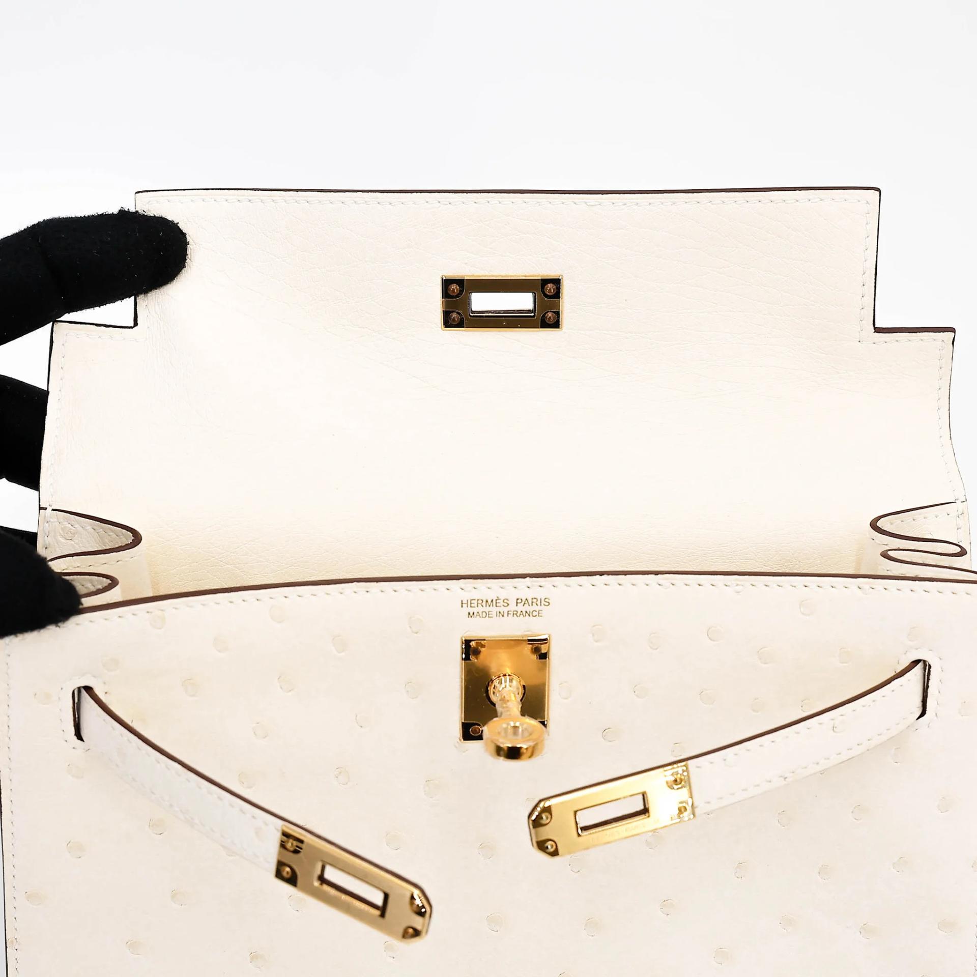 Unused ( Rank NS ) HERMÈS Kelly Danse Nata (I2) Ostrich Gold hardware W (2024) - 11